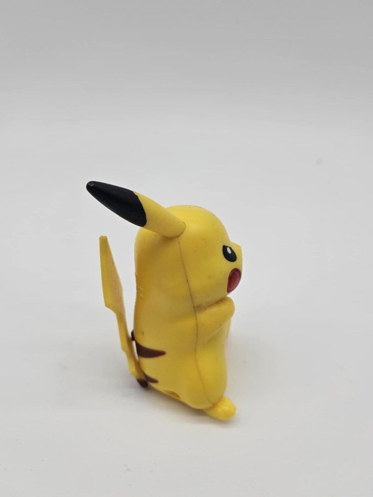 2017 McDonalds Pokemon Sun and Moon Pikachu Toy Figure