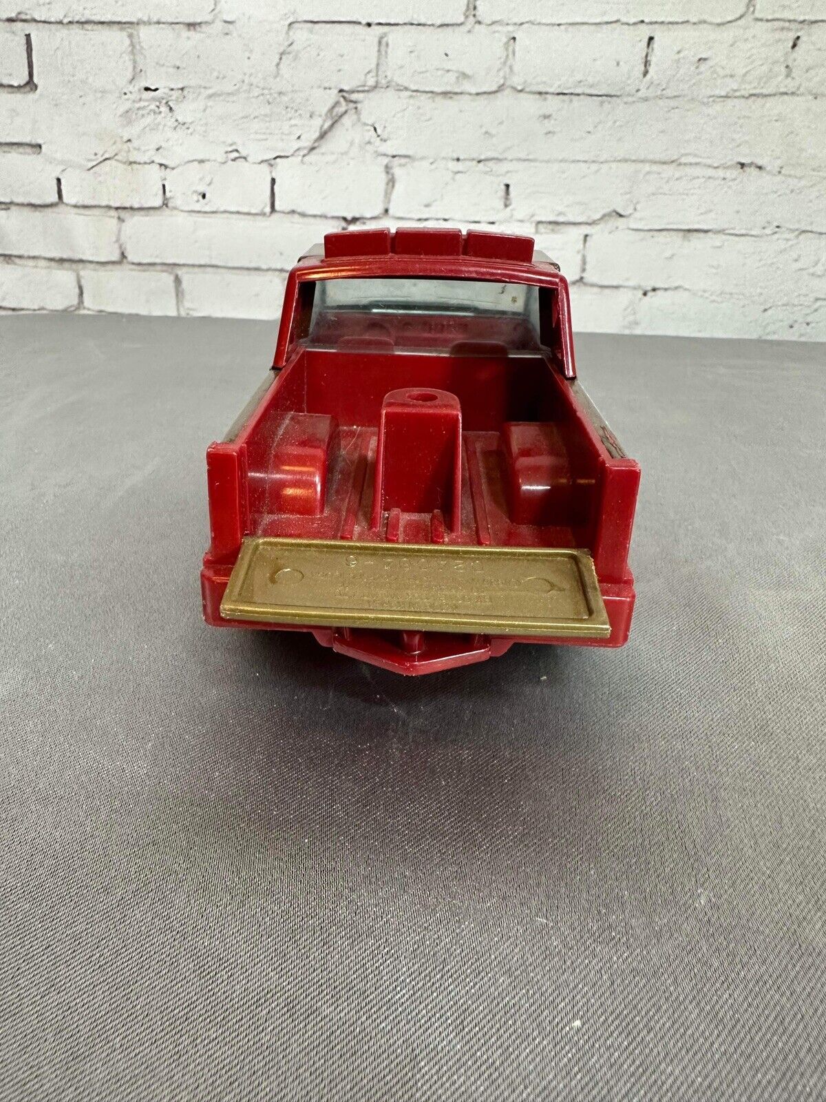 Vintage 1989 Nylint Stables 8" Pick-up Truck VTY