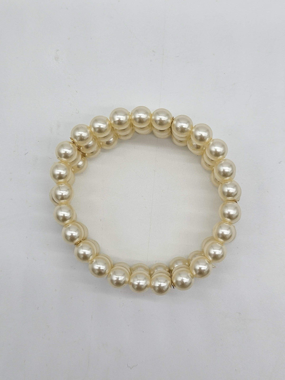 VTG Champagne Colored Faux Pearl Triple Strand Beaded Bracelet Bridal All Formal