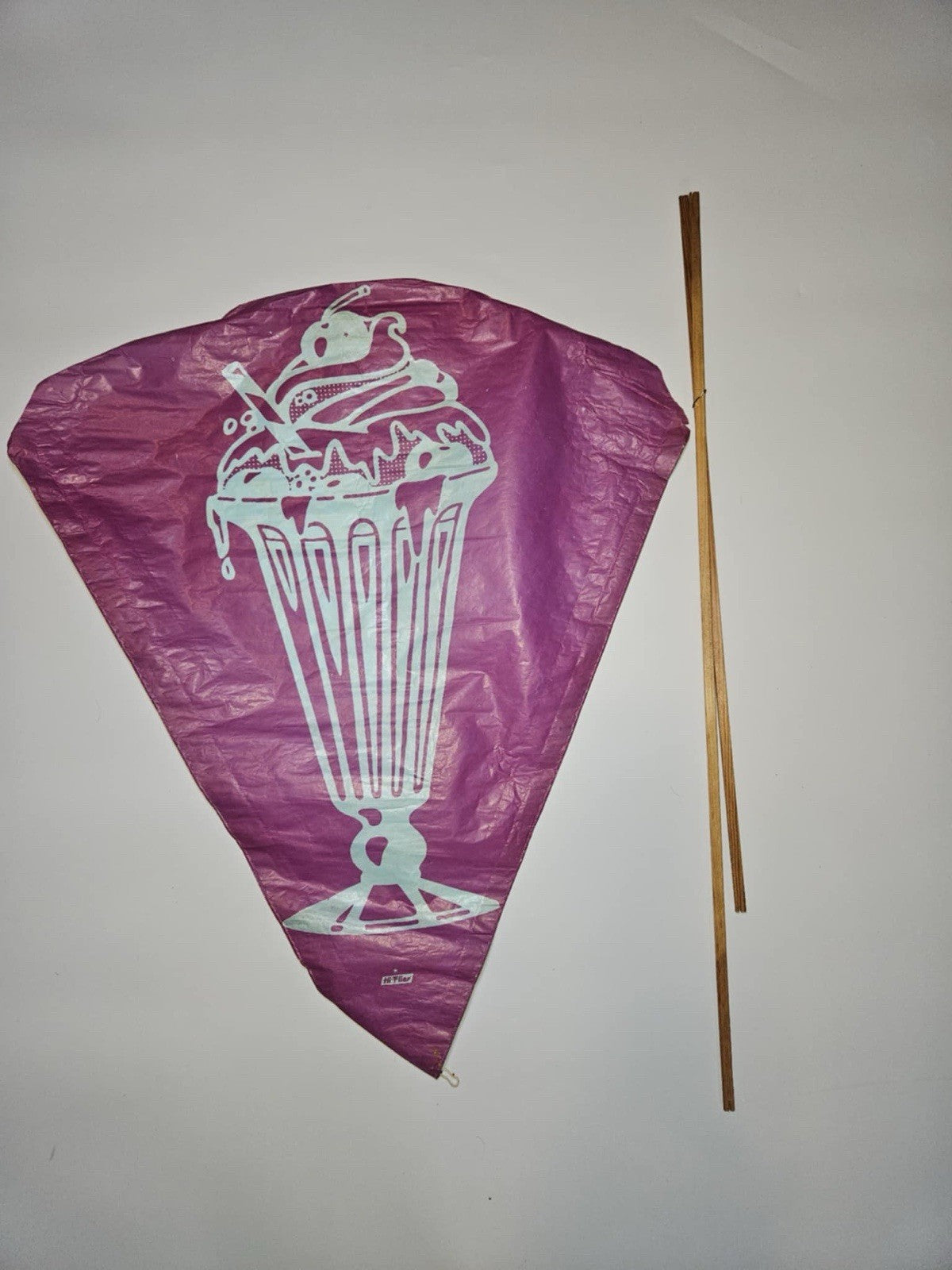 Vintage Hi-Flier Little Boy 15 cent kite Lot of 4 ~ 50s era