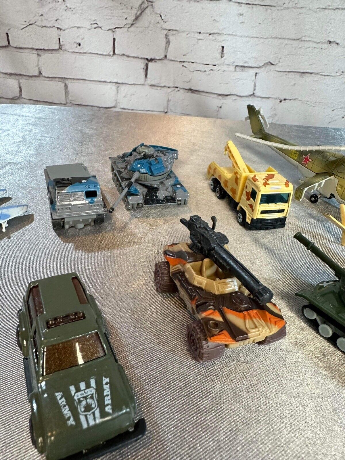 Lot Of Vintage Toy Military Vehicles