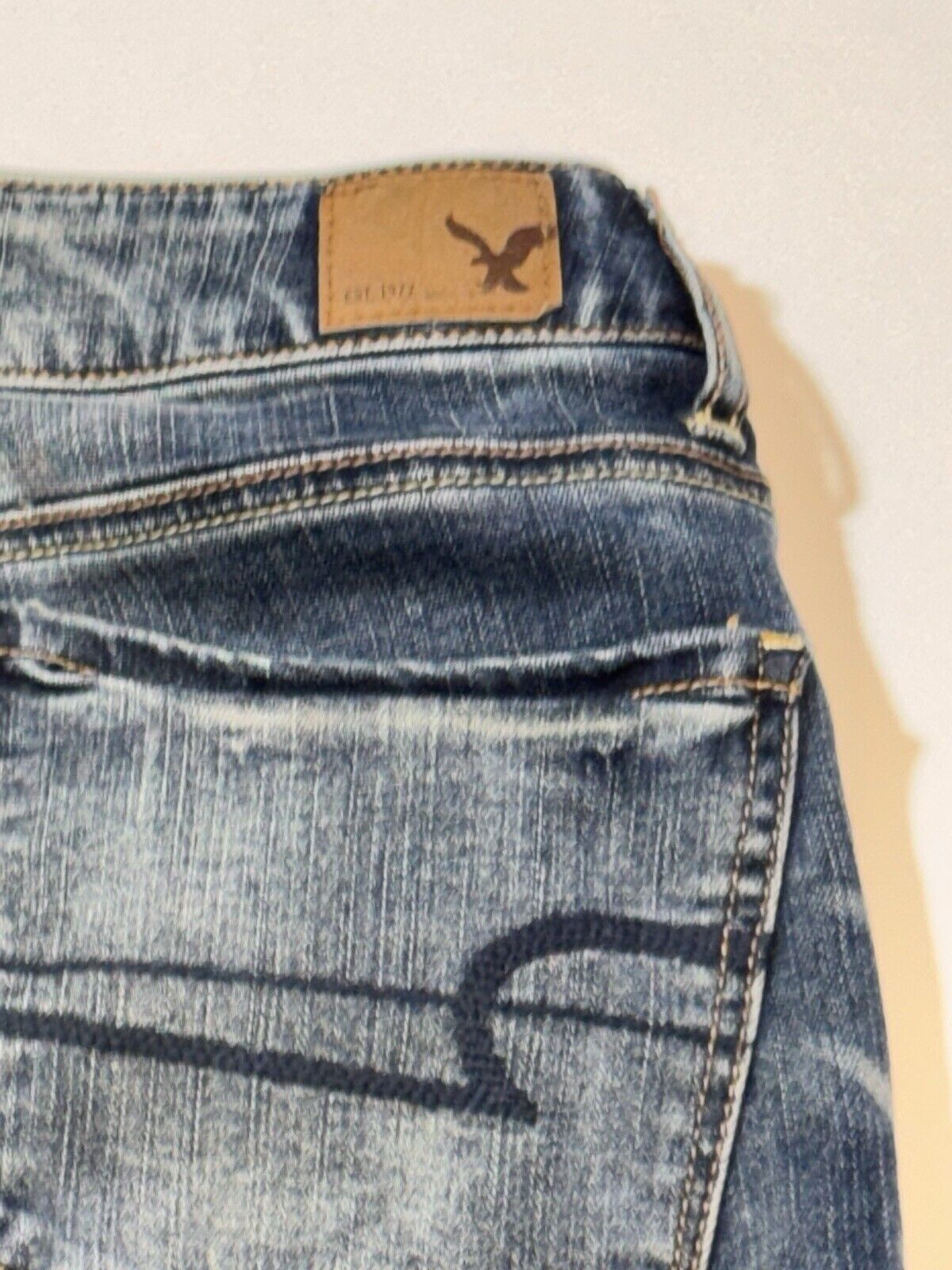 AMERICAN EAGLE Stretch Acid Wash Blue Denim Skinny Jeans Women's Size 6