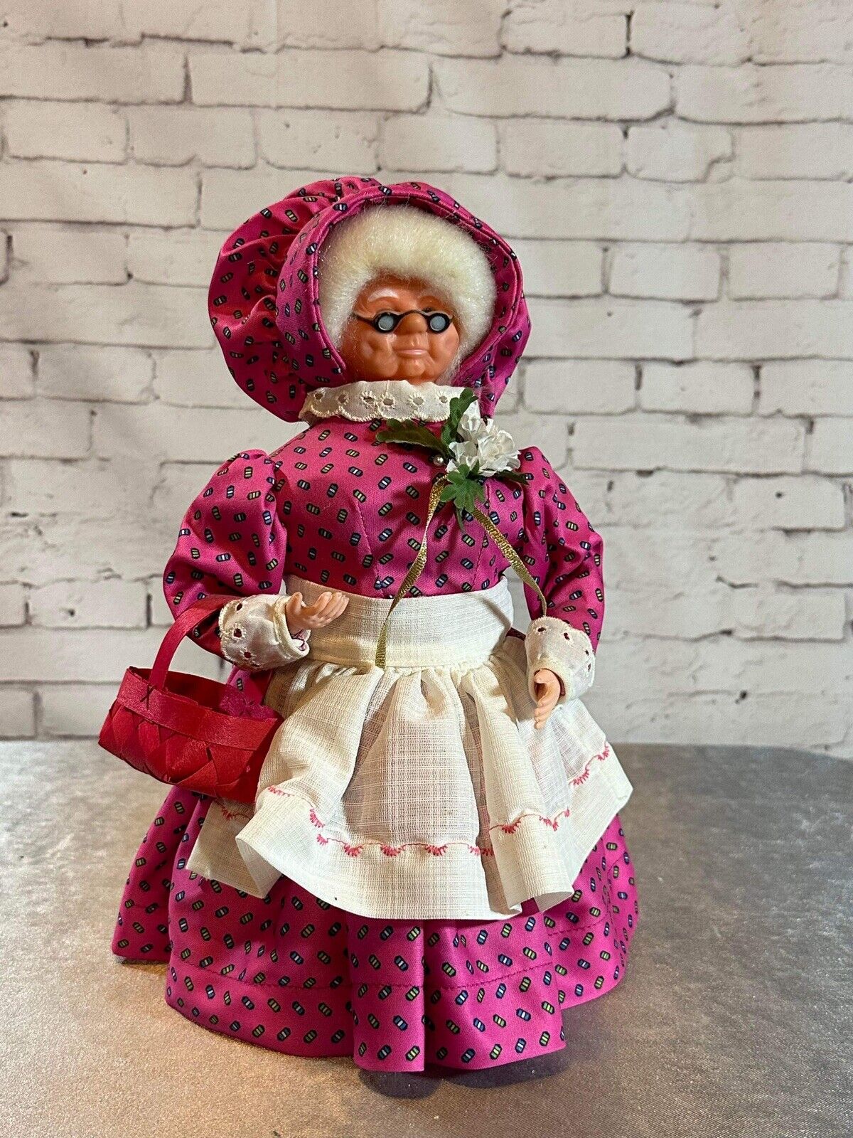 Vintage Granny Doll Hand Crafted SOAP DETERGENT BOTTLE Door Stop Lady TNO QCC