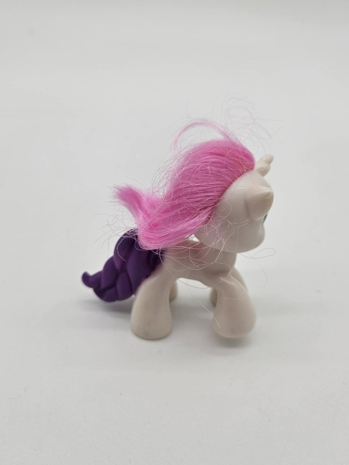 Sweetie Belle My Little Pony Unicorn McDonald's Hasbro 2009 Prize MLP Toy Horse