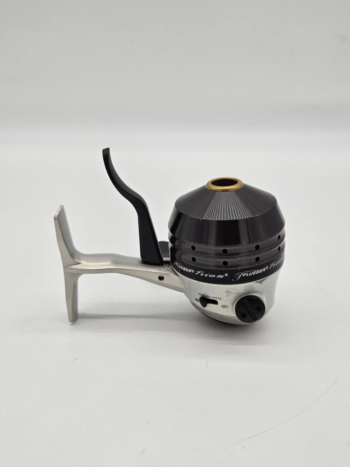 Pflueger Trion Spincasting Fishing Reel - Pre-owned