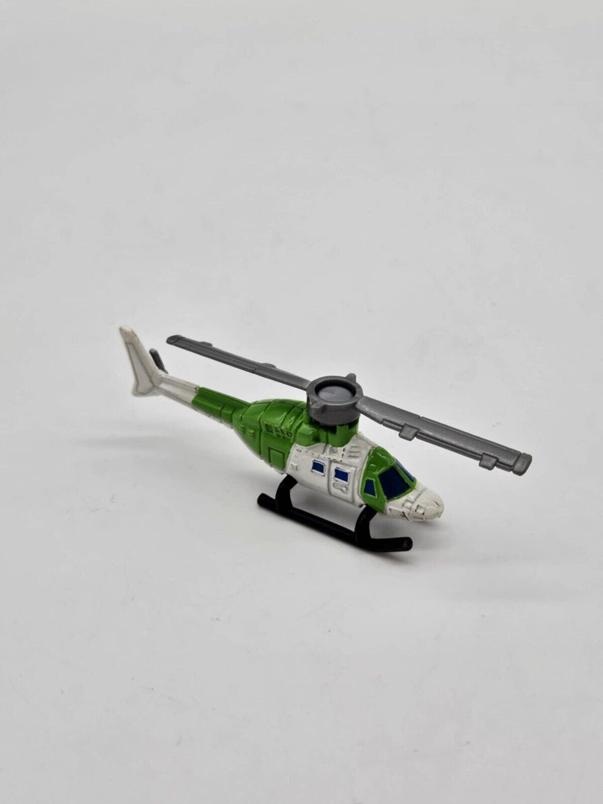 Vintage Micro Machines Police Bell 222 Helicopter 1992 LGTI VTY