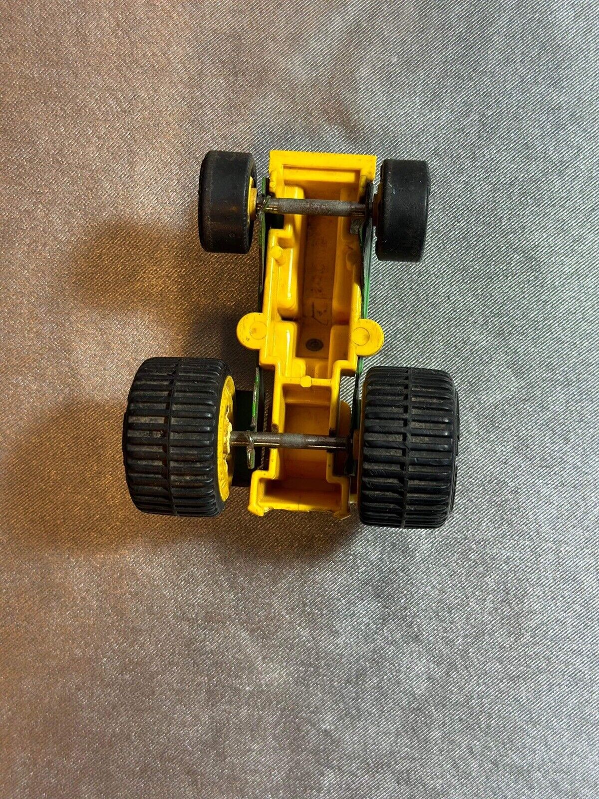 Vintage TONKA FARM TRACTOR (811002) Green Yellow Metal Toy 4 1/4" VTY