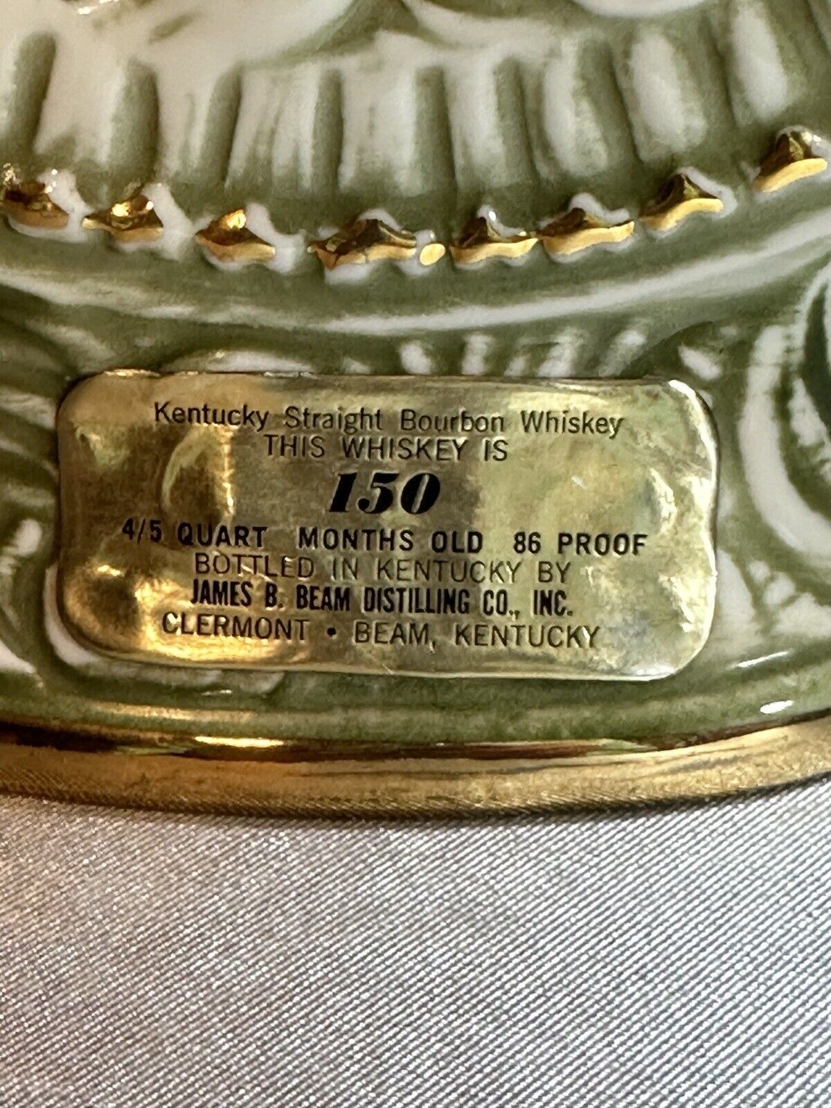1969 Jim Beam Bourbon Whiskey Decanter Flowe Yelow Rose Bottle VCFG FNF