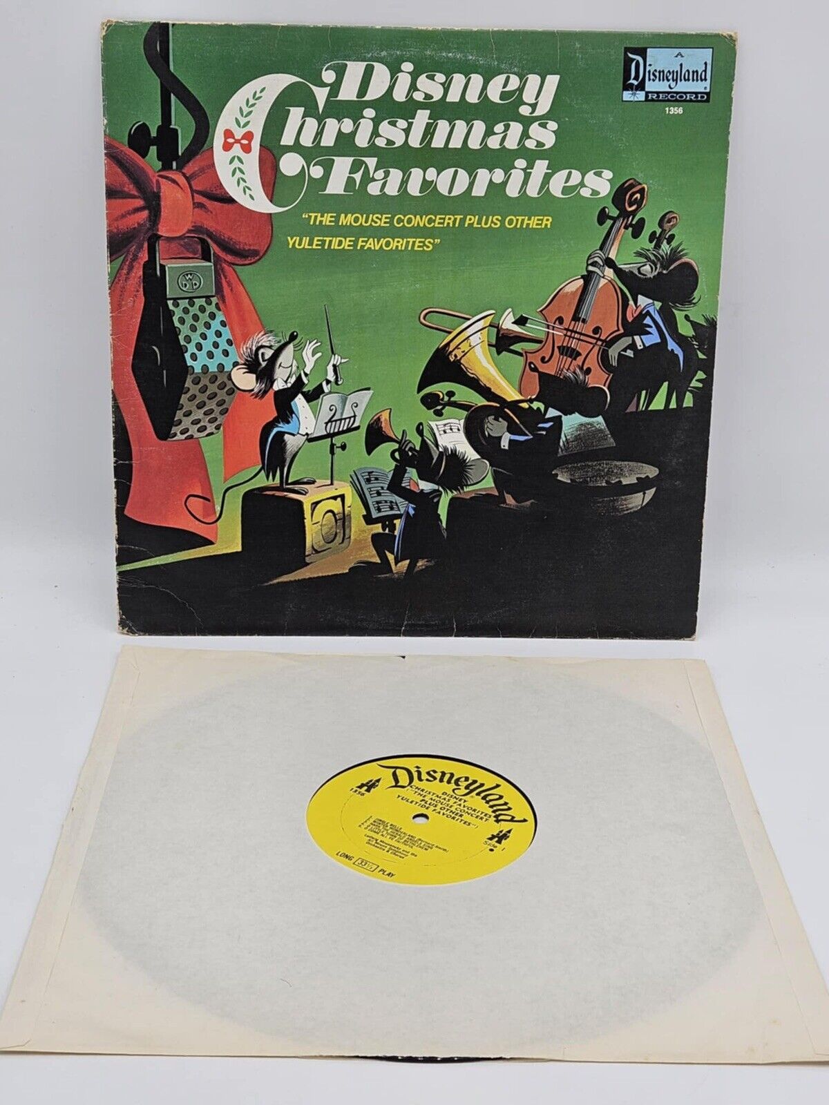 Disney Christmas Favorites LP (1973) Vinyl Record Album Mouse Concert