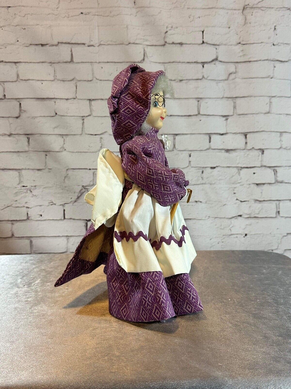 Vintage Handmade DISH SOAP BOTTLE DOLL Doorstop Country Prairie Granny TNO QCC