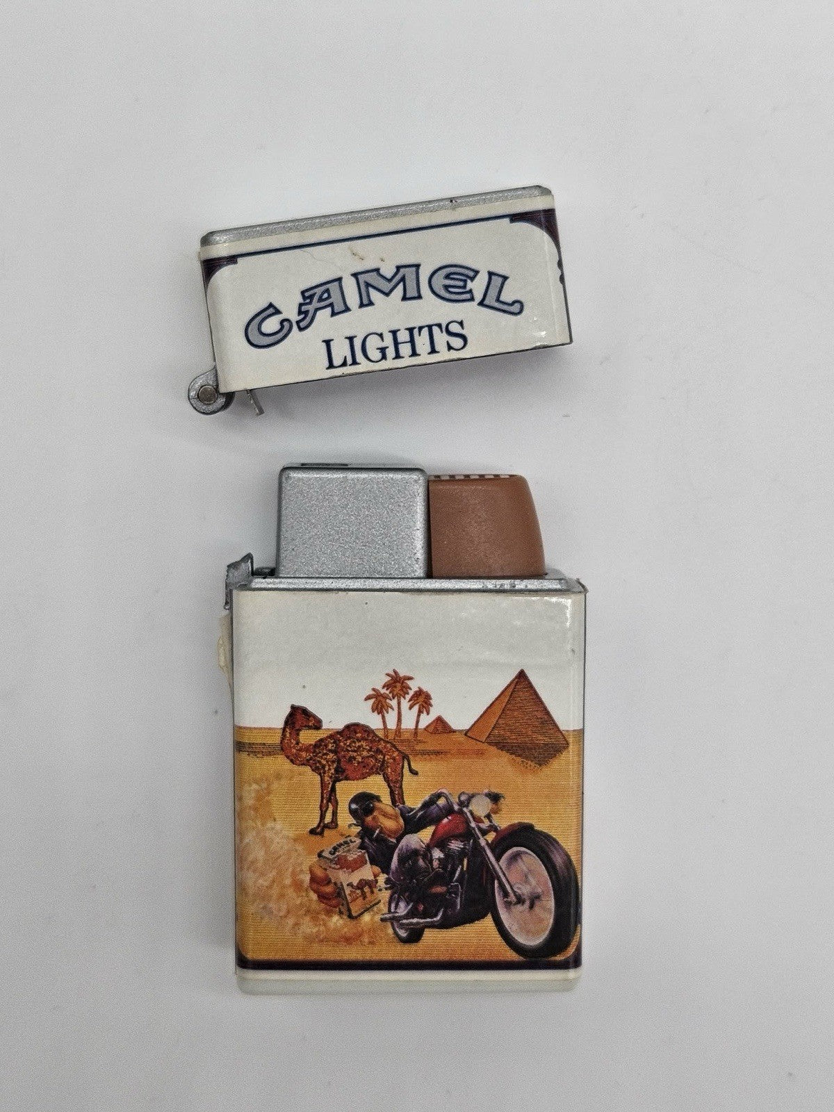 CAMEL LIGHTS JOE CAMEL IN EGYPT BUTANE Cigarette Pack LIGHTER Sparks