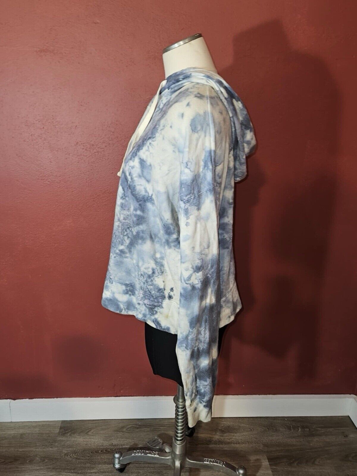 Crop Cloud Tie-Dye Design Pullover Hoodie - White, Grey, Blue Smoke WCLTH