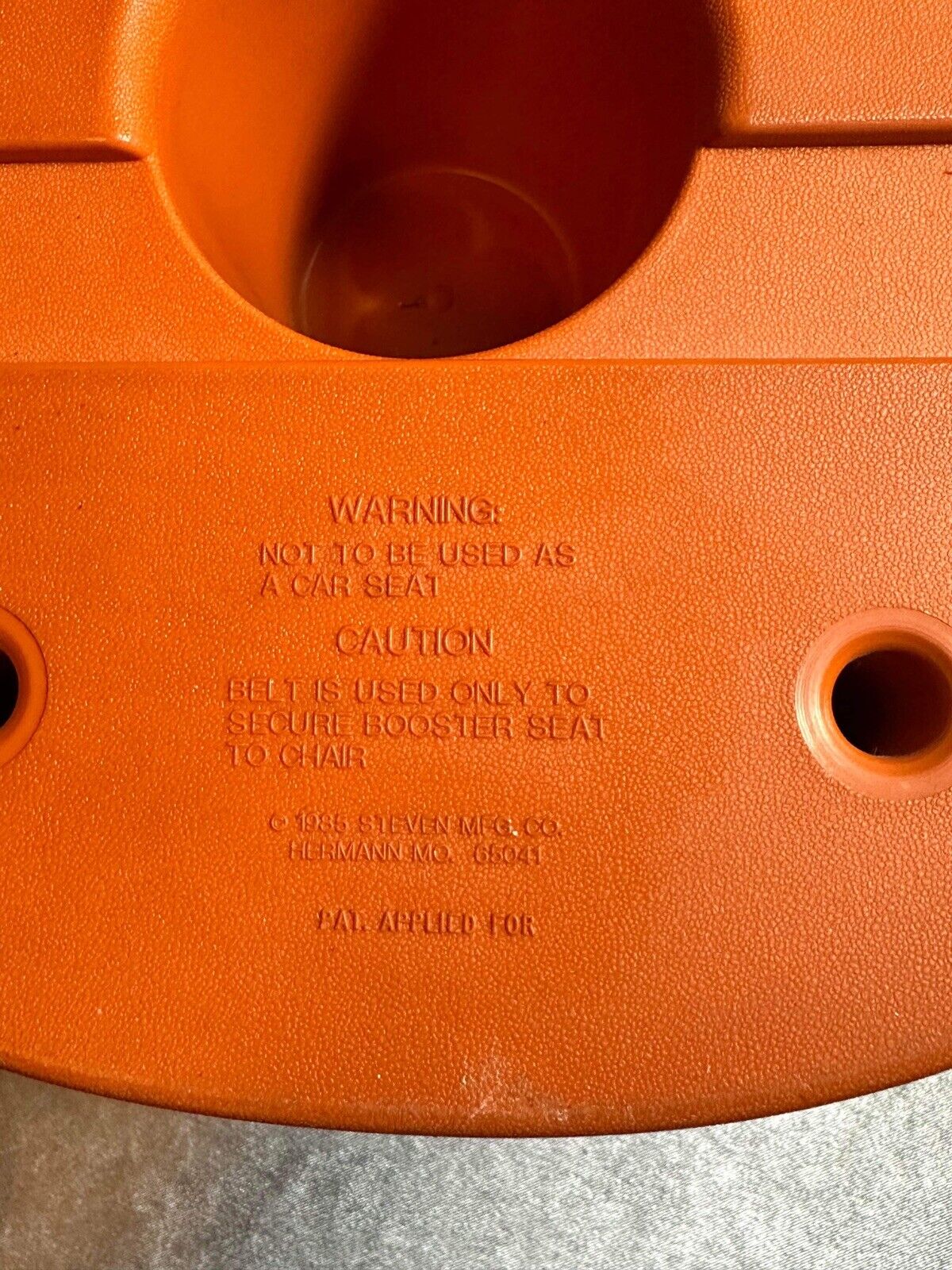 Vintage - Li'l Champ Baseball Glove Booster Seat by Steven Mfg. VCSM