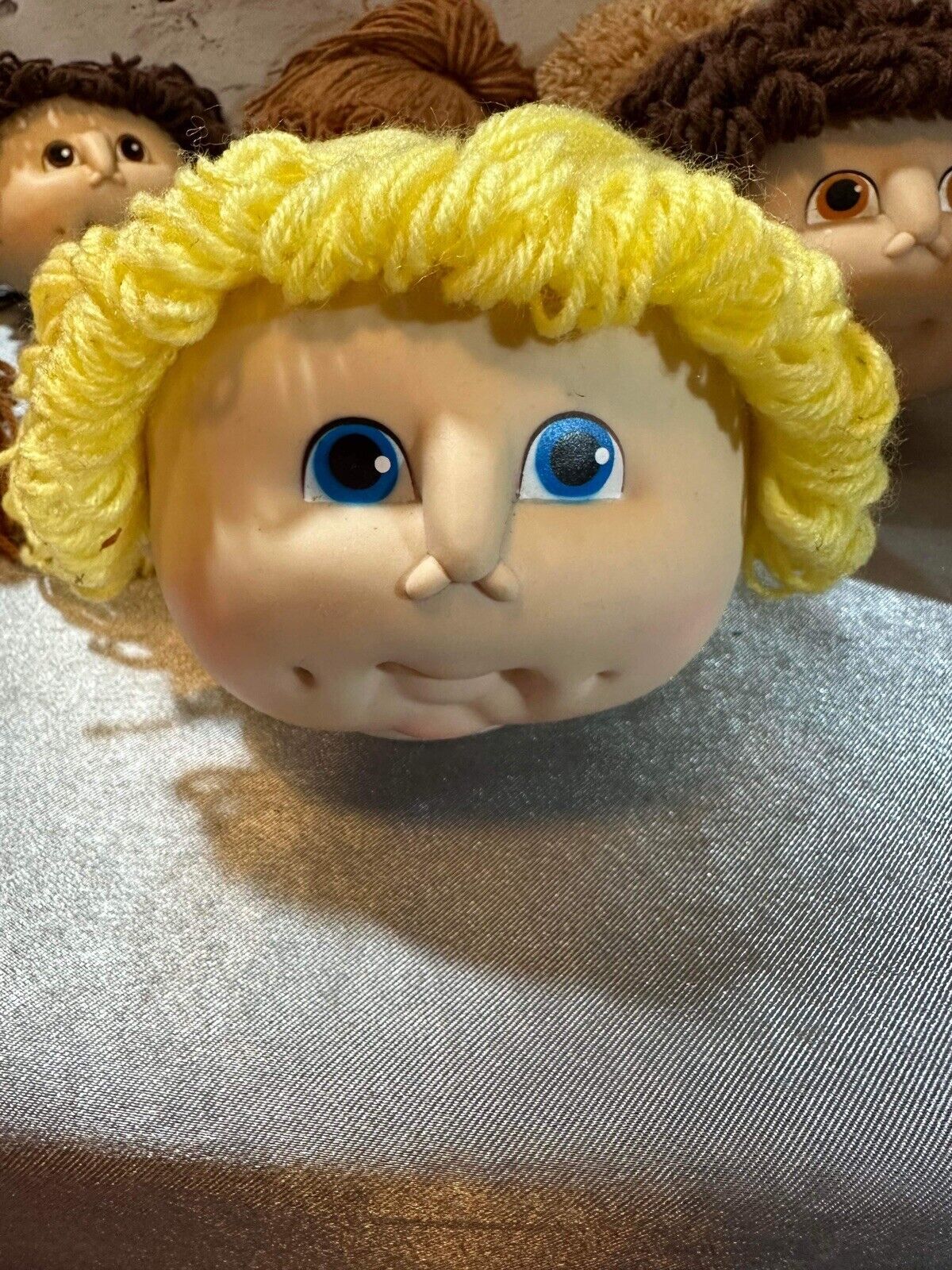 LOT of CABBAGE PATCH KID - BABY DOLL HEADS - 4.5 INCH VINTAGE 1984 VCTY