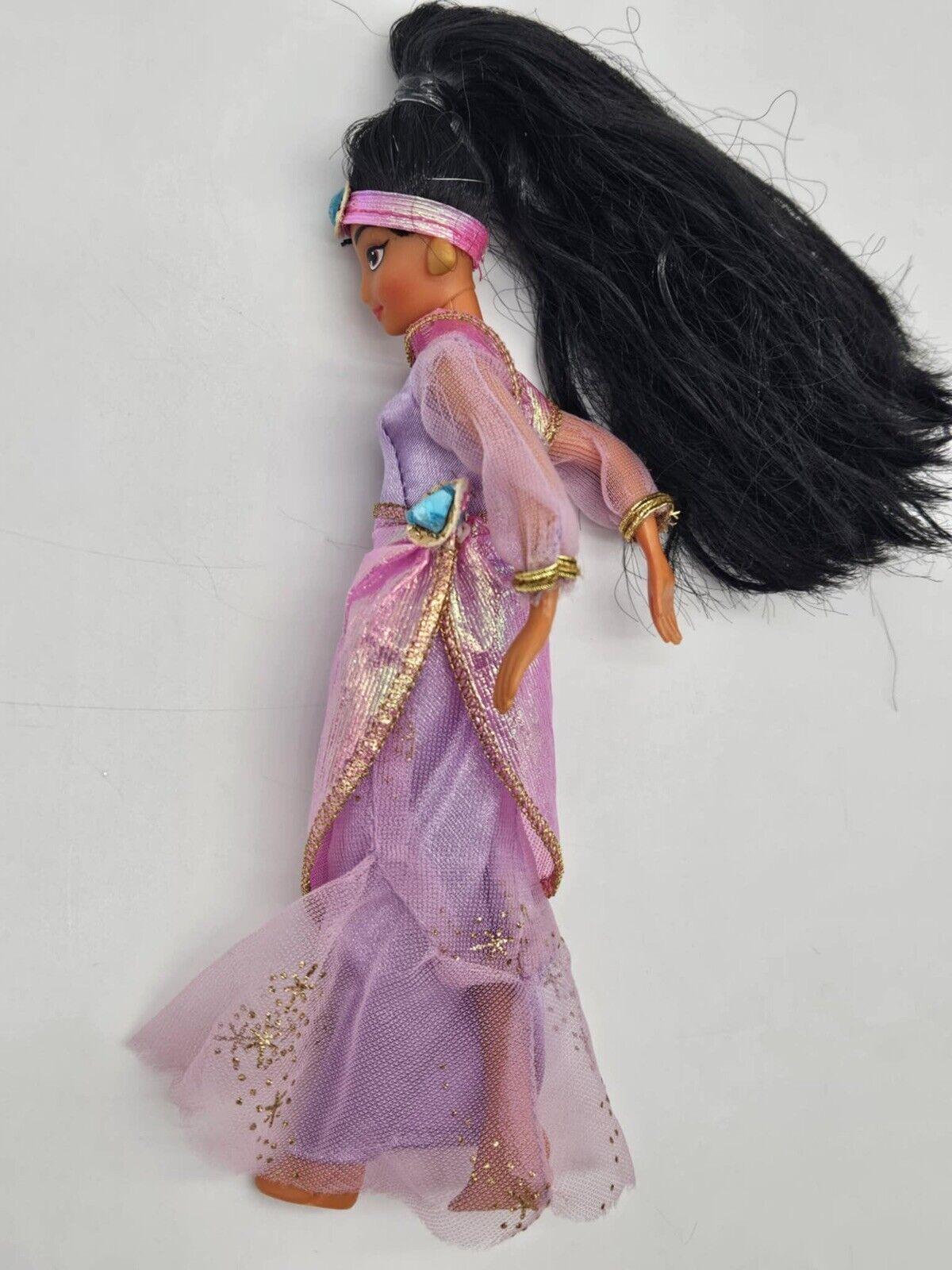 Vintage Disney 1968 Aladdin and 1966 Princess Jasmine Original Barbie Dolls A4