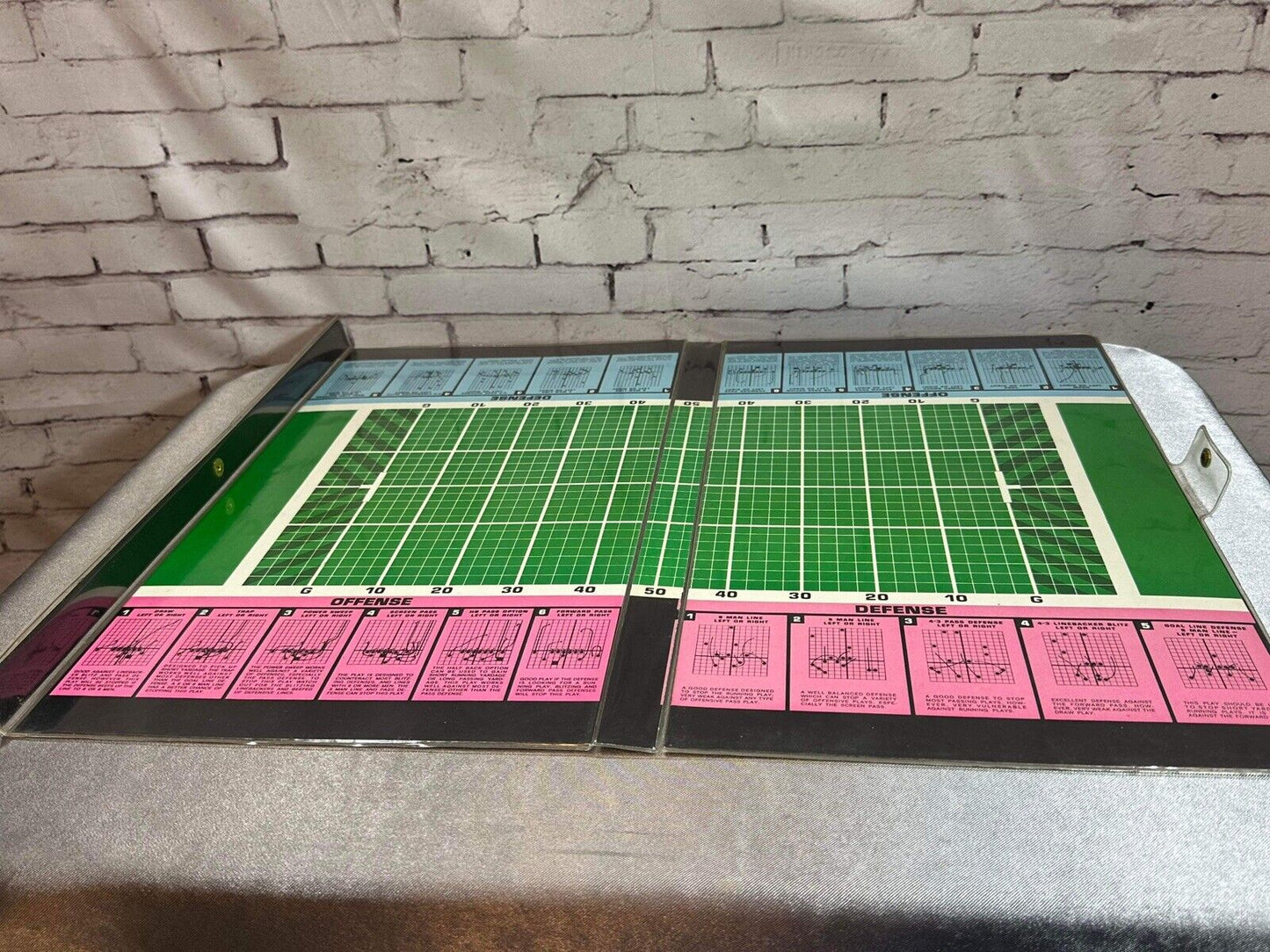Vintage Toy Hasbro 4105 PRO PLAYOFF Professional Football NBC Board Game VGM