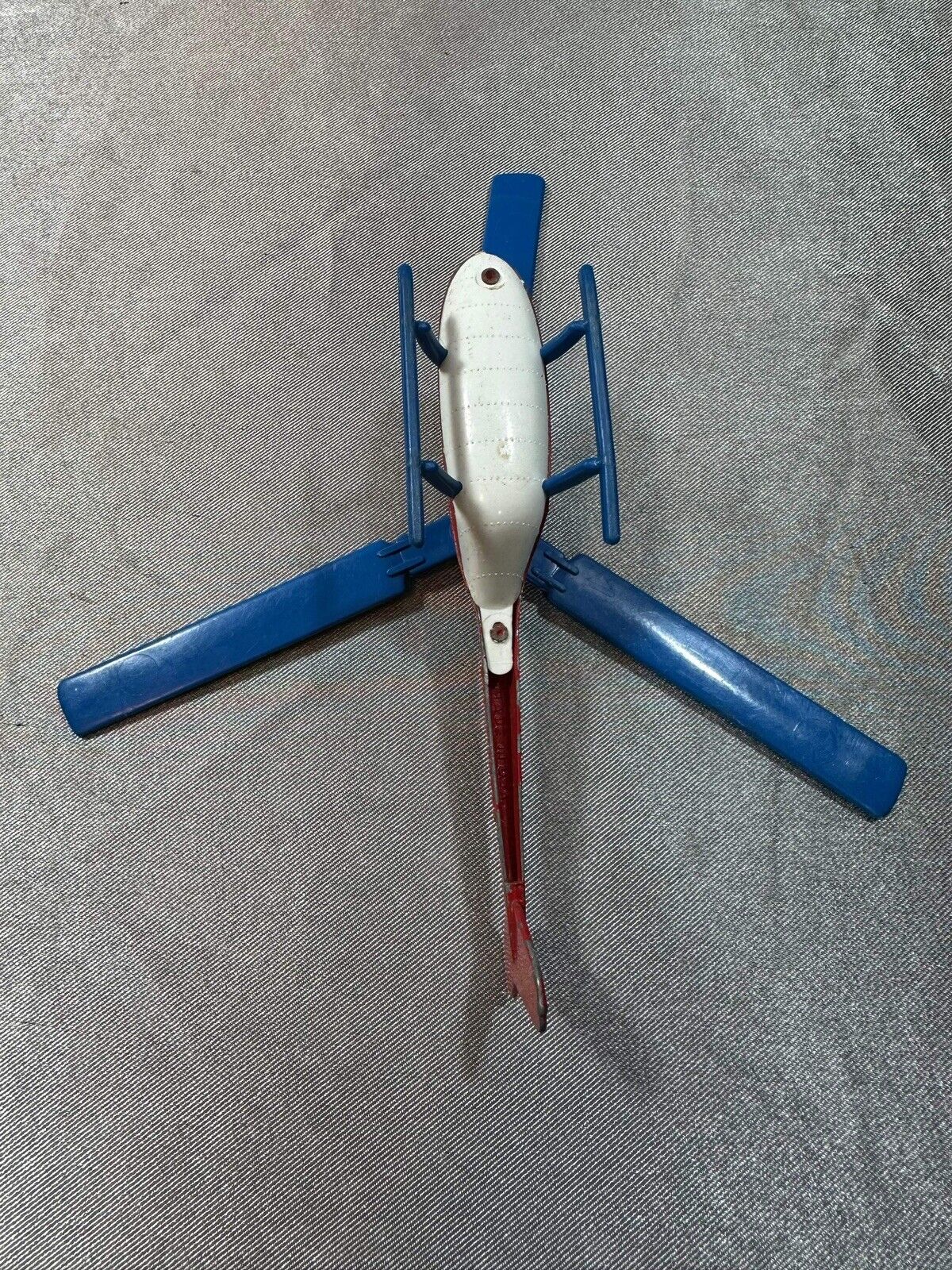 Rare Vintage TOOTSIE TOY Helicopter White & Blue Seats/ Landing Gear VTY 002