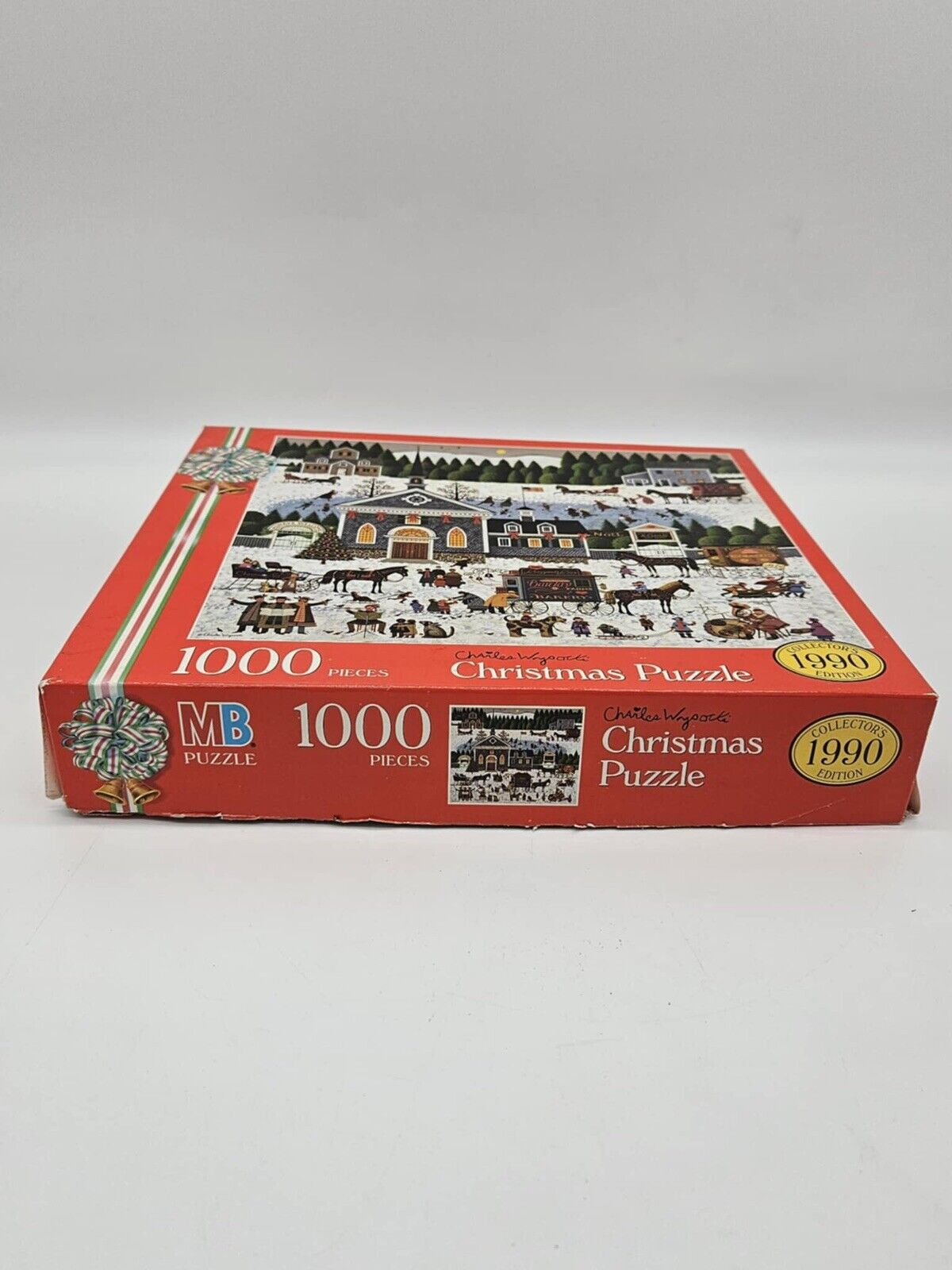 1989 Charles Wysocki's CHURCHYARD CHRISTMAS #4065 1000pc Puzzle COMPLETE