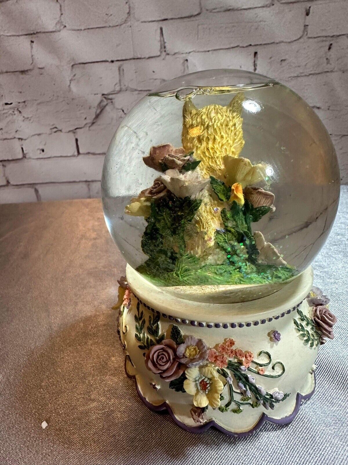 MUSICAL "YOU ARE MY SUNSHINE" CAT SNOW GLOBE - WESTLAND VFG