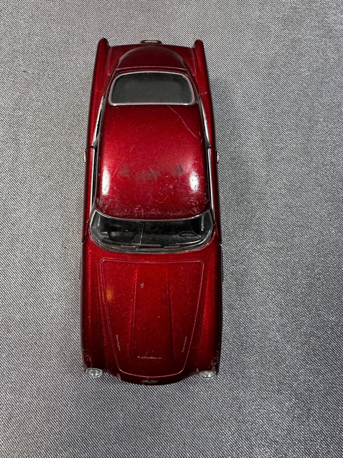 5" Kinsmart Aston Martin DB5 Diecast Model Toy Car 1:38 Pull Action Red