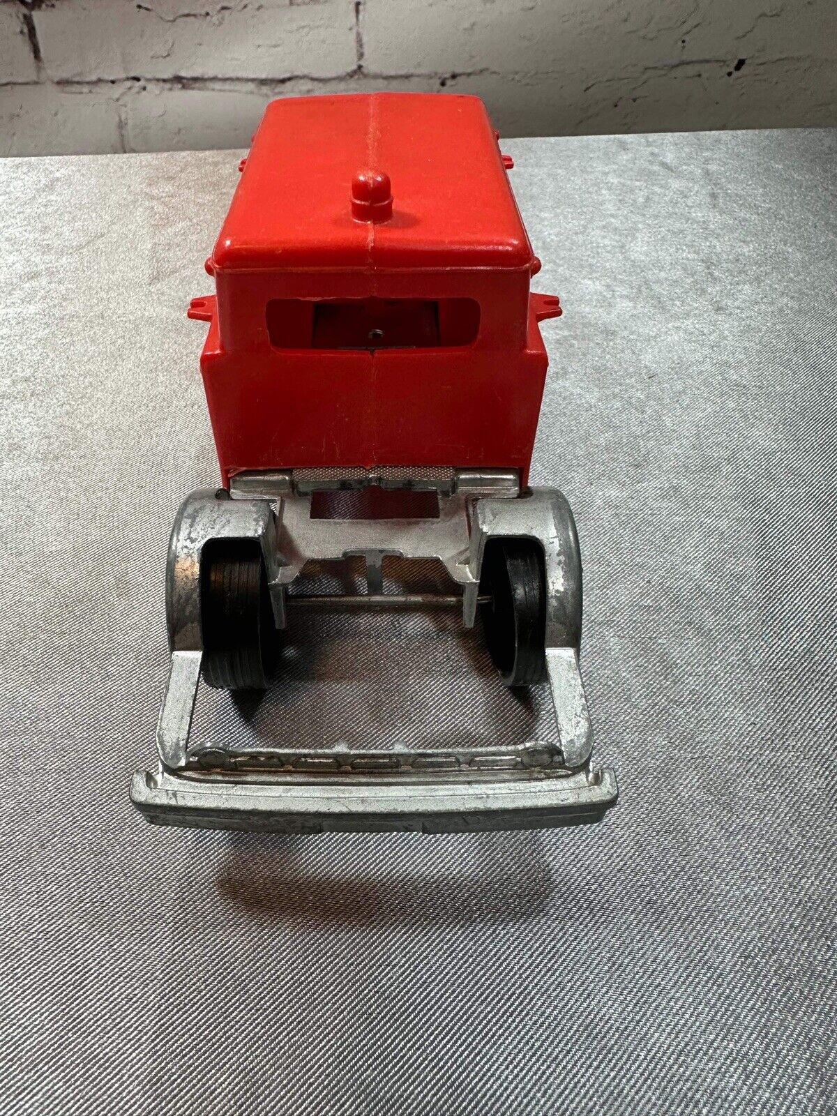 Hubley C 1960s Pressed Steel, Plastic Ford C Trailer Fire Rescue VTY 002