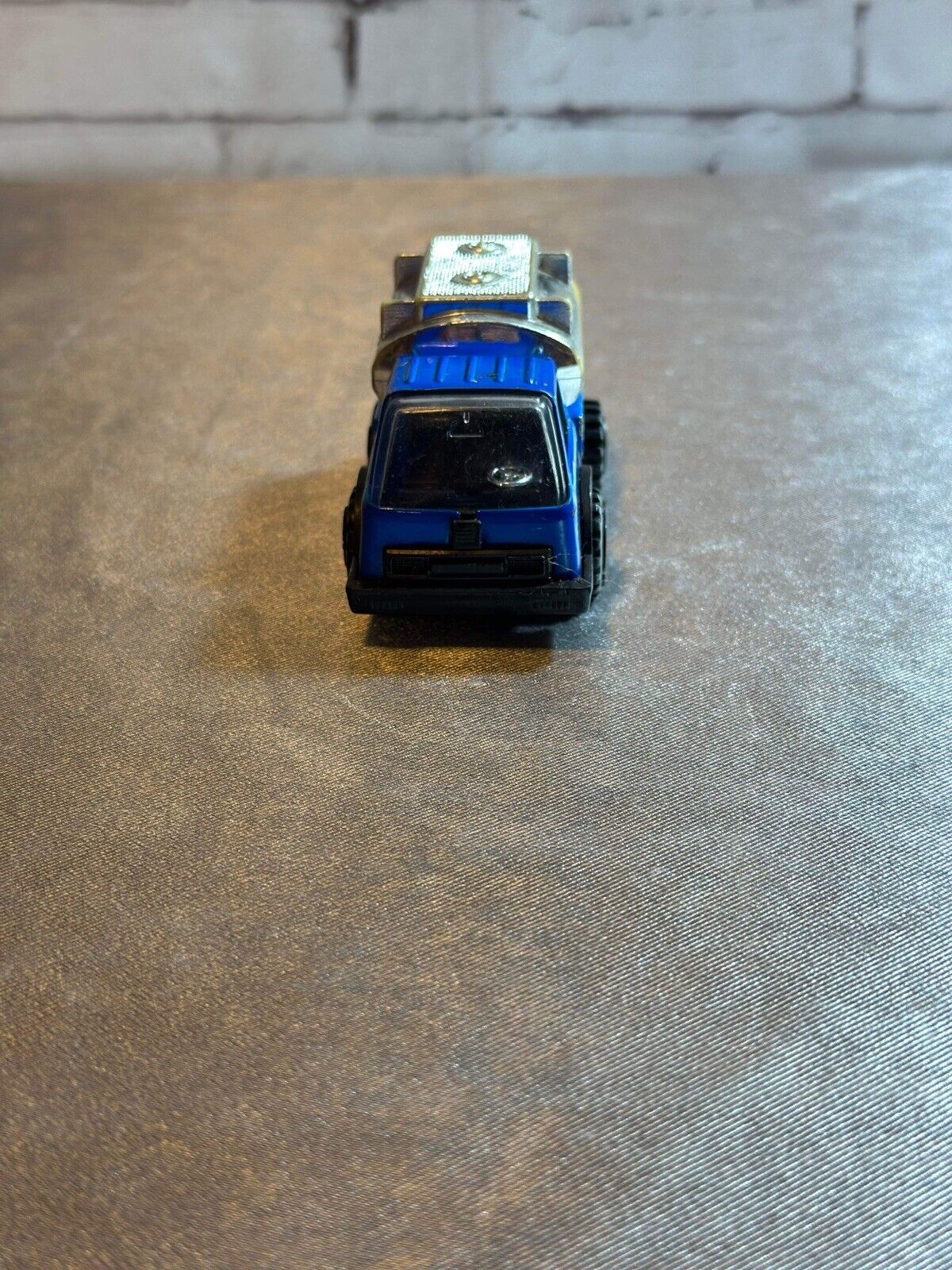 A40 TONKA TINPLATE BLECH TRUCK TANKER TANK BLUE CHROME EXCELLENT CONDITION VTY