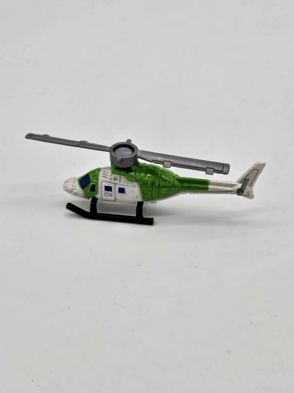 Vintage Micro Machines Police Bell 222 Helicopter 1992 LGTI VTY