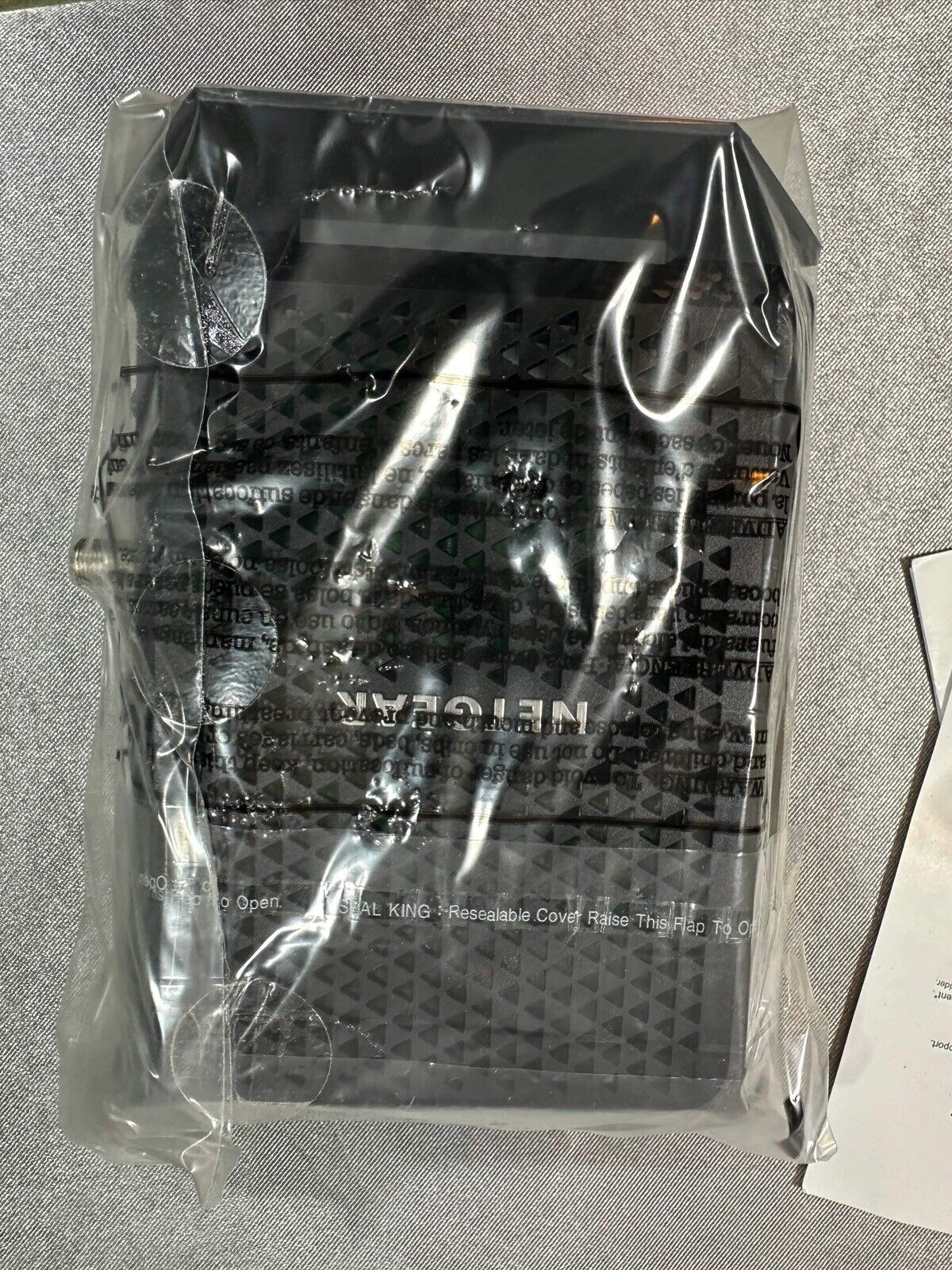 NETGEAR CM700 High Speed Cable Modem CM700-100NAS 1.4Gbps NIB MISC