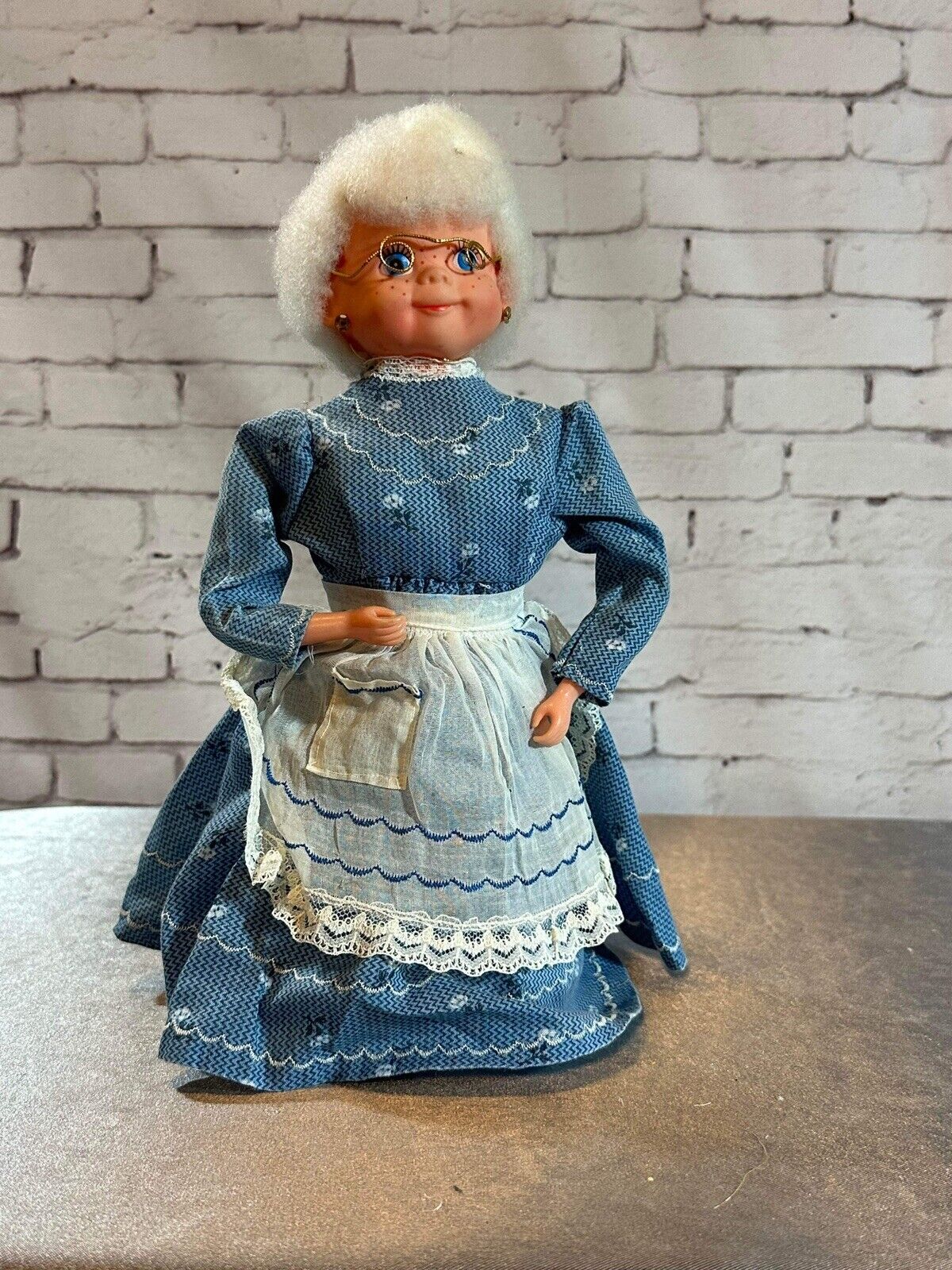 Vintage Granny Doll Hand Crafted SOAP DETERGENT BOTTLE Door Stop TNO QCC