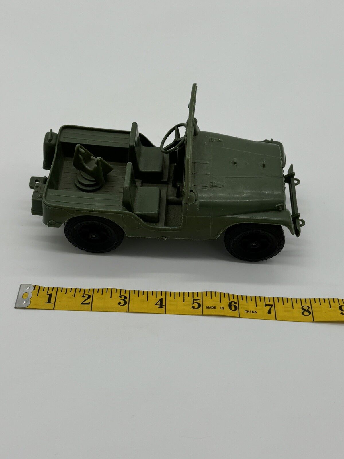Vintage Processed Plastics Toy Army Jeep with Base For Machine Gun Bin 8