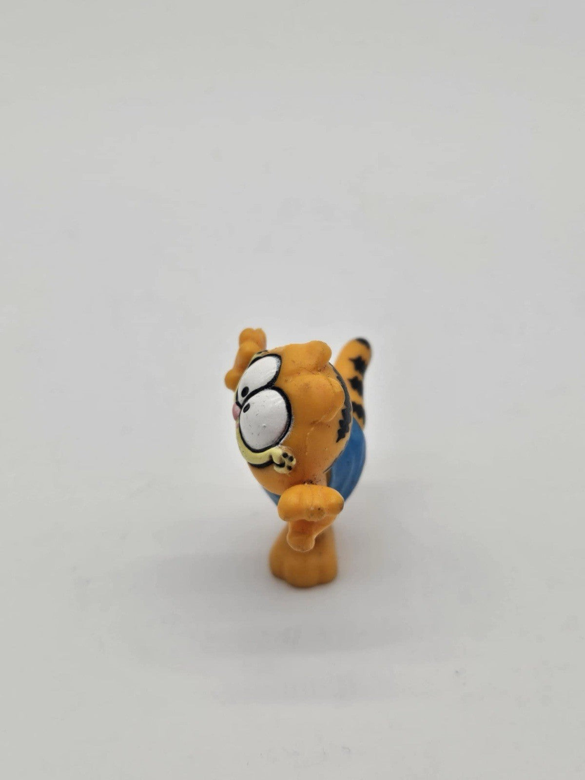 1981 McDonald's Happy Meal Garfield Scooter Figure No Scooter