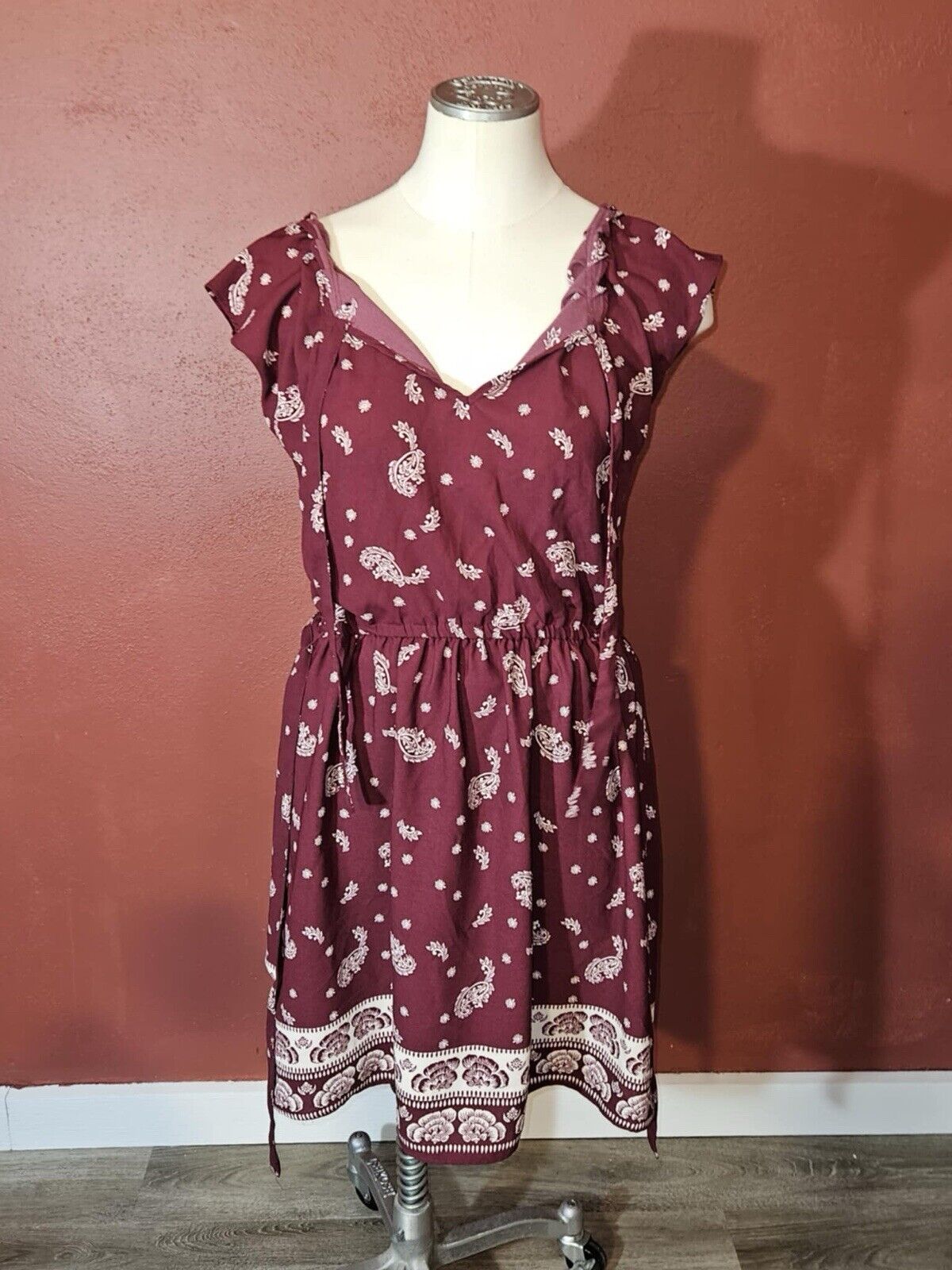 LC Lauren Conrad Women Dress Medium Marrón #0181
