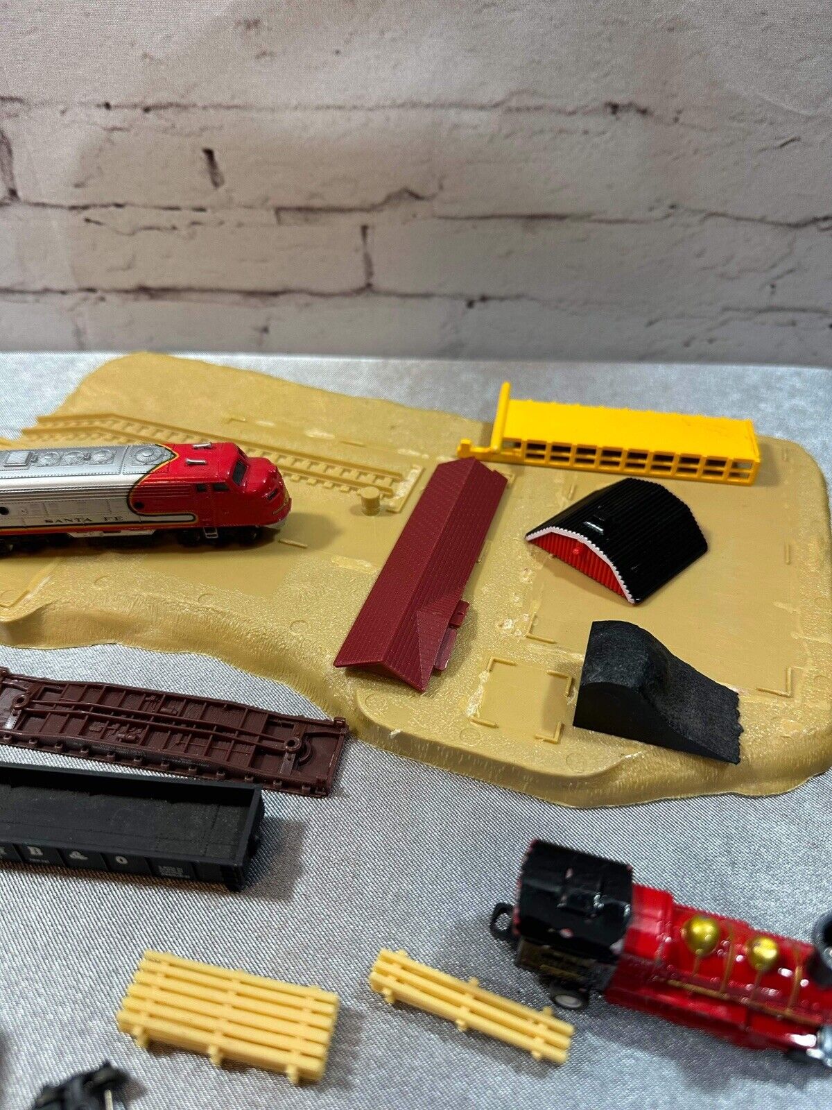 Old Vintage Train Set Mixed Lot - Tyco-Kit, Soma & More VCTY 004