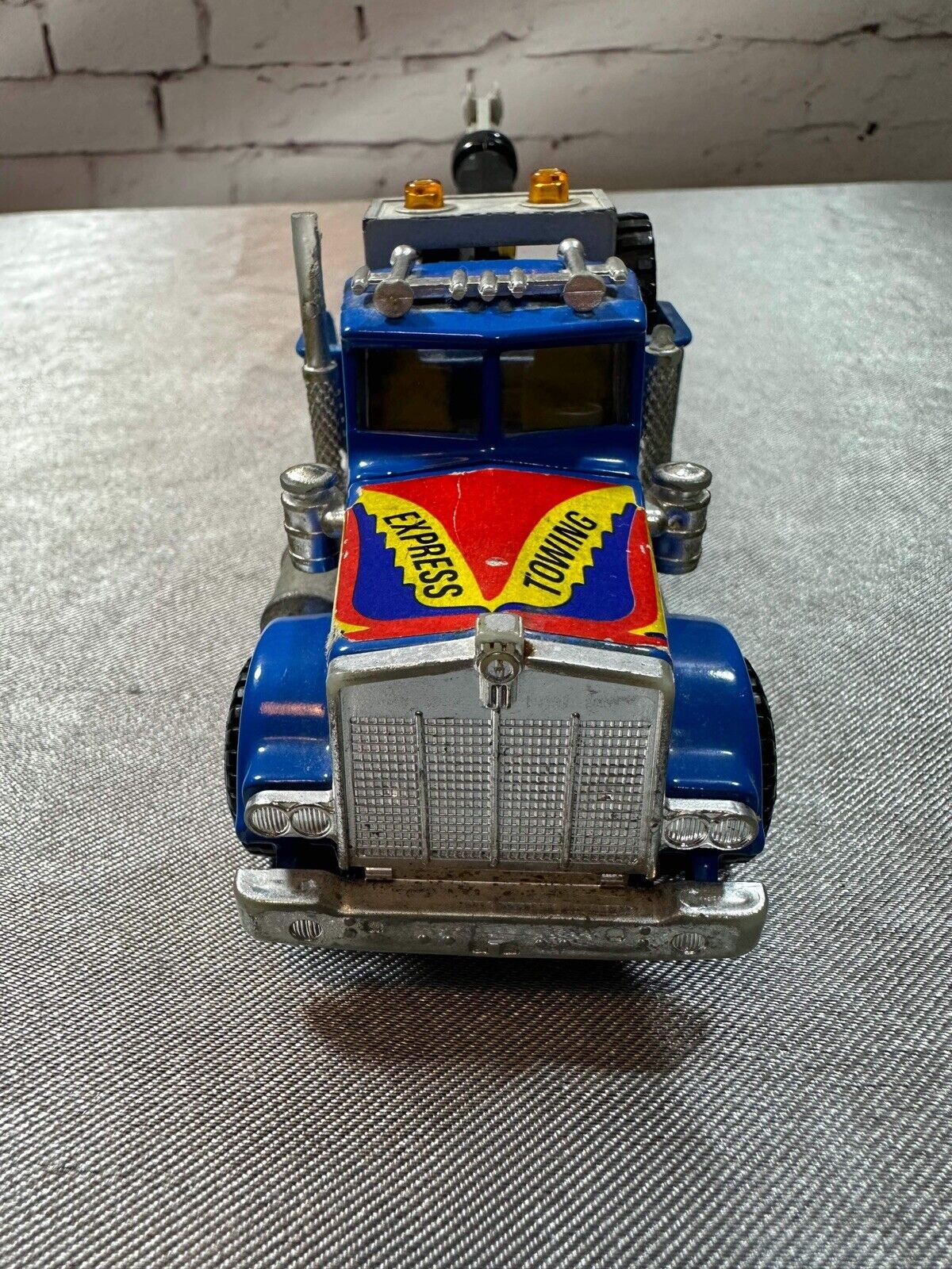 Car Miniature Majorette« Tow Truck Kenworth » IN Good Condition