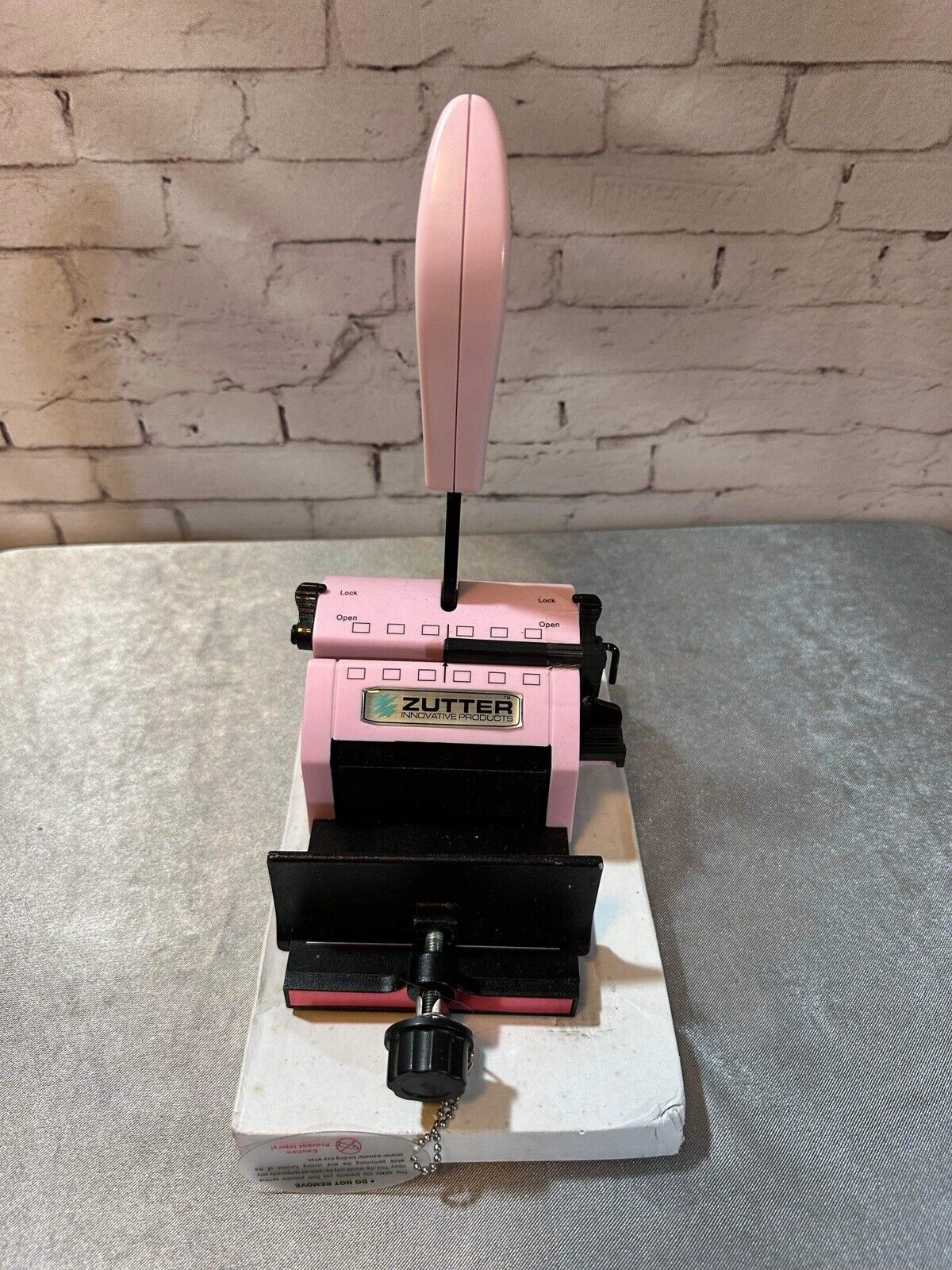 Zutter Bind It All Binding System 2.0 Pink Coil Wire Crafts Scrapbooking Writing