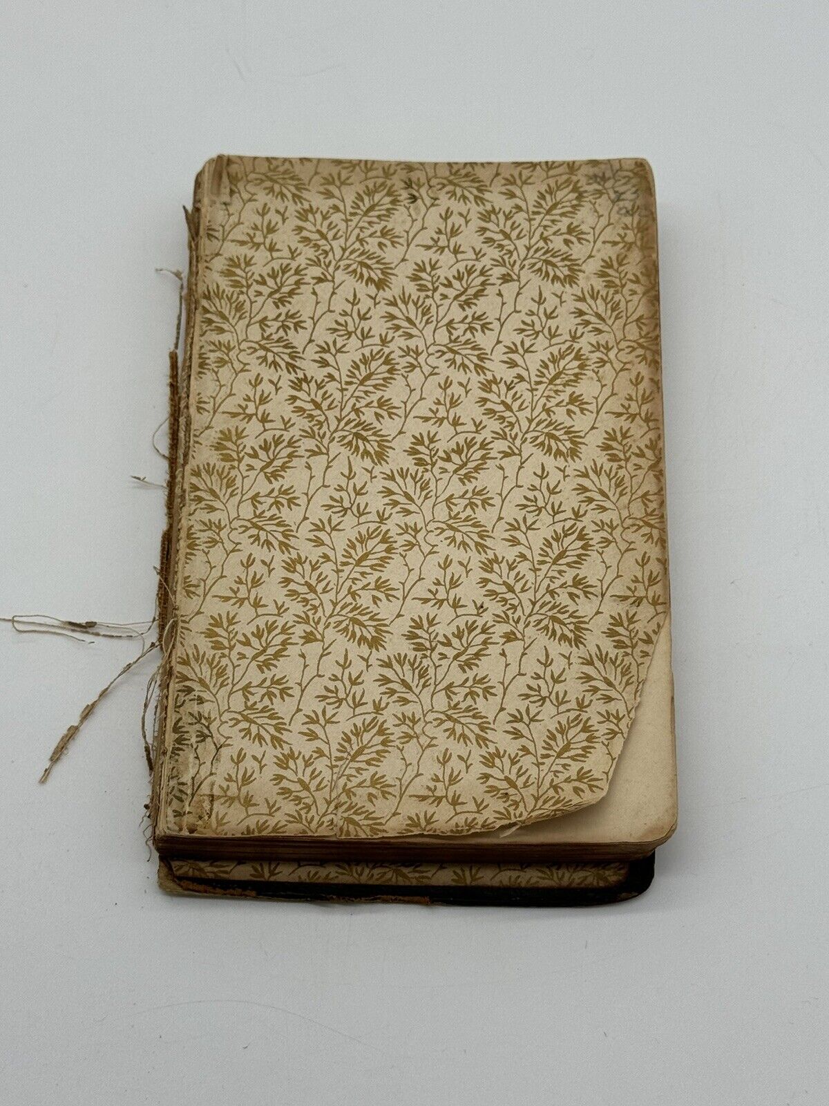 1891 BOOK-THE POETICAL WORKS OF OLIVER WENDELL HOLMES **NO COVER**