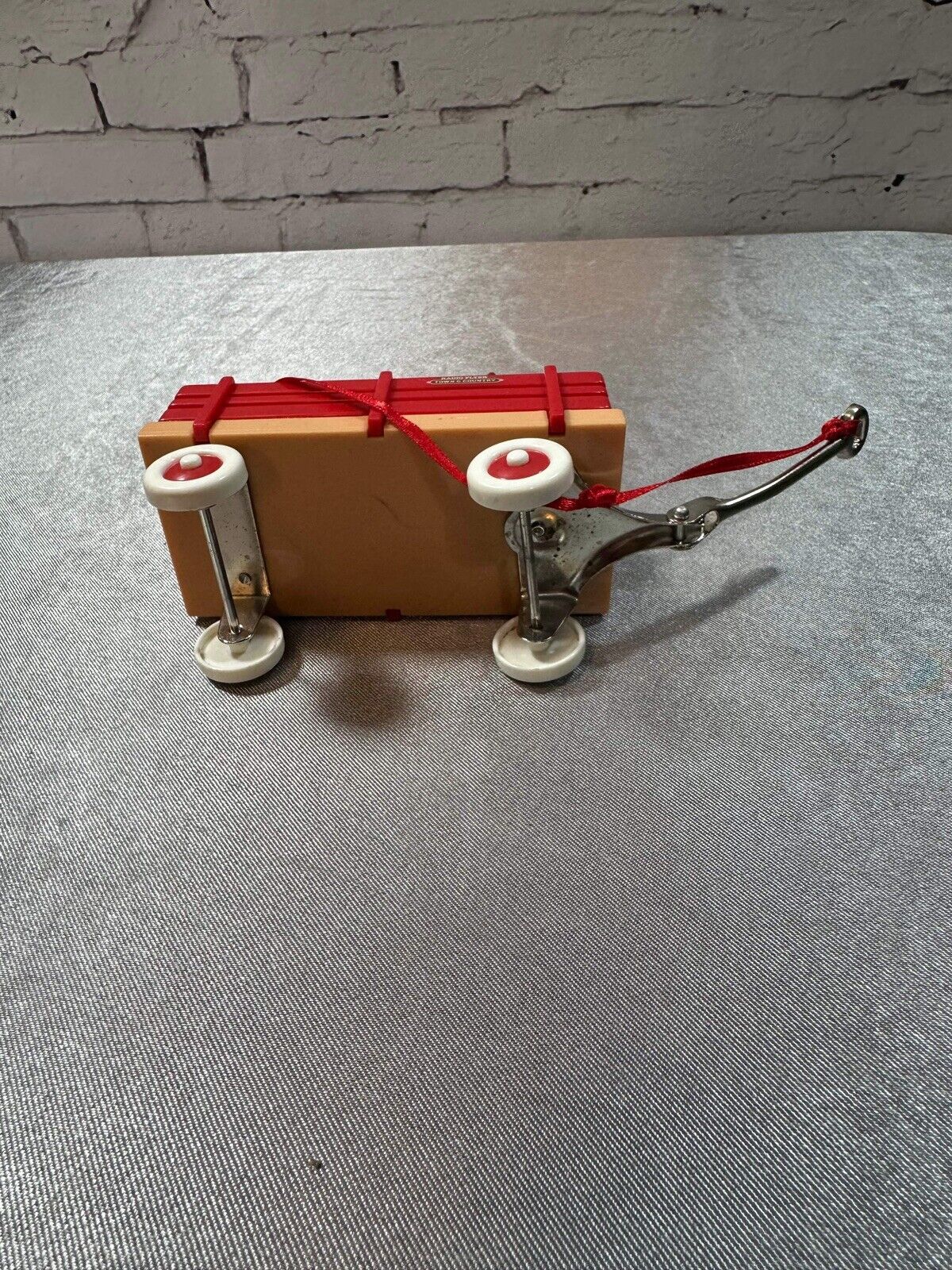 1980s Red Radio Flyer "Town & Country" Wagon 7x2x2" Christmas Ornament VTY 003