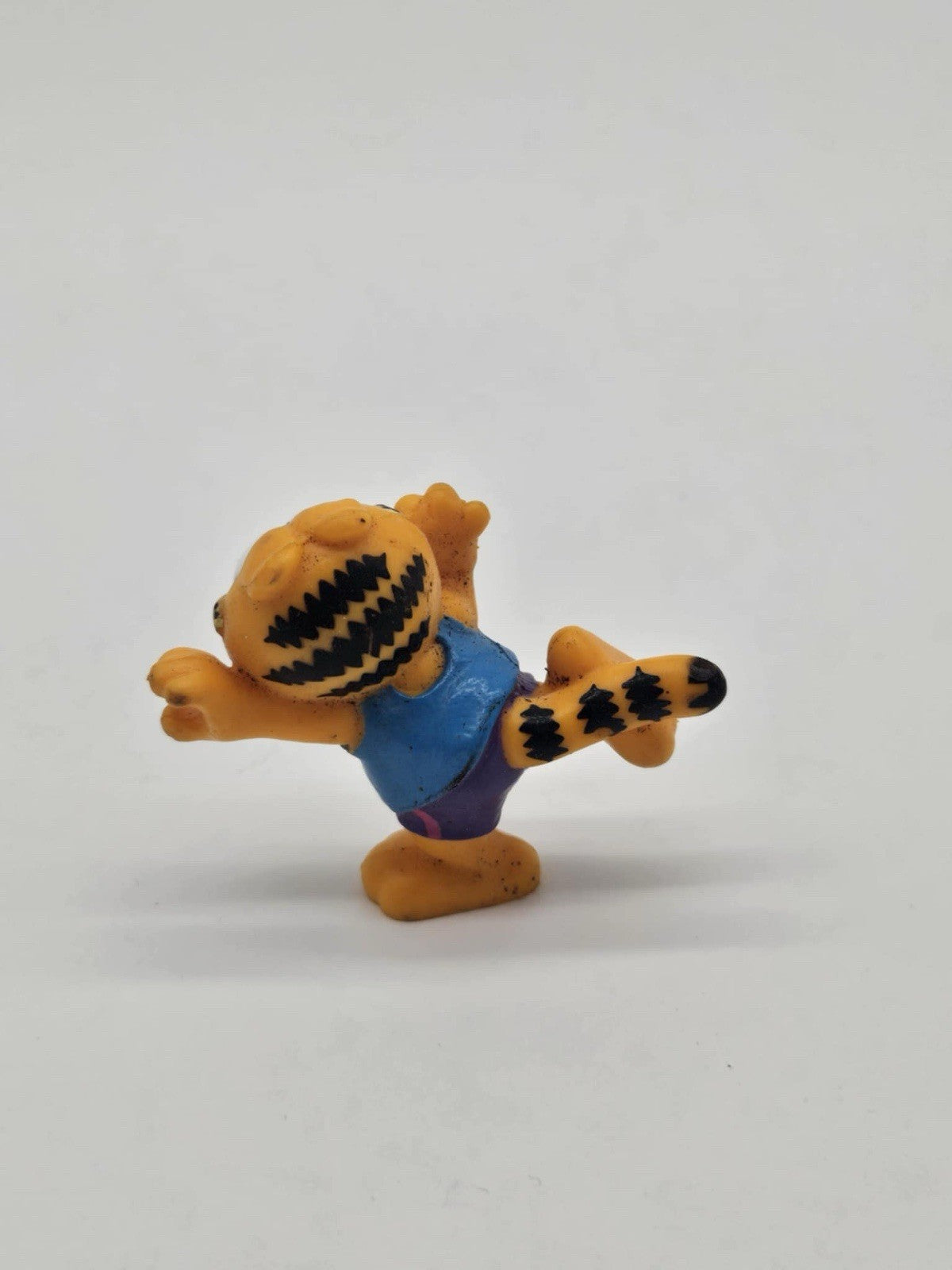 1981 McDonald's Happy Meal Garfield Scooter Figure No Scooter