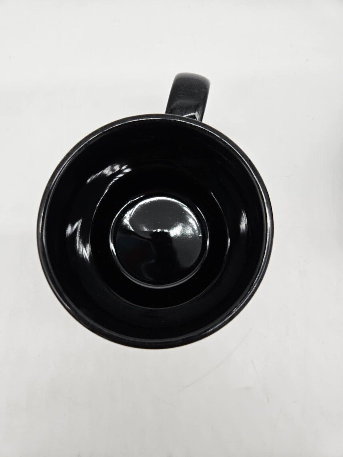 2 VTG Odyssey A Taste of World Class Cruising Chicago Yacht Ceramic Coffee Mugs