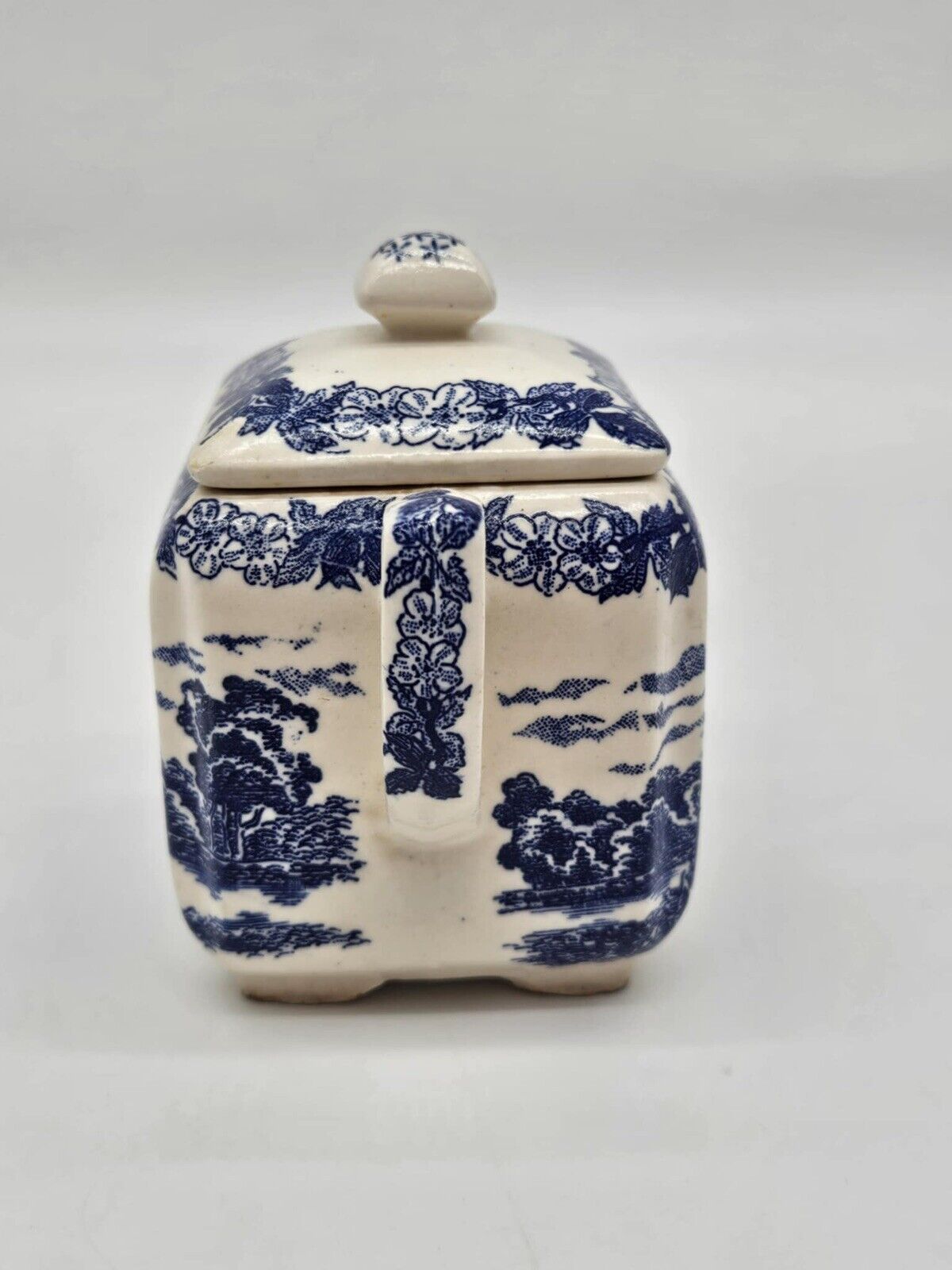 Churchill Blue Willow 5 Piece Dinnerware Set, Made in England