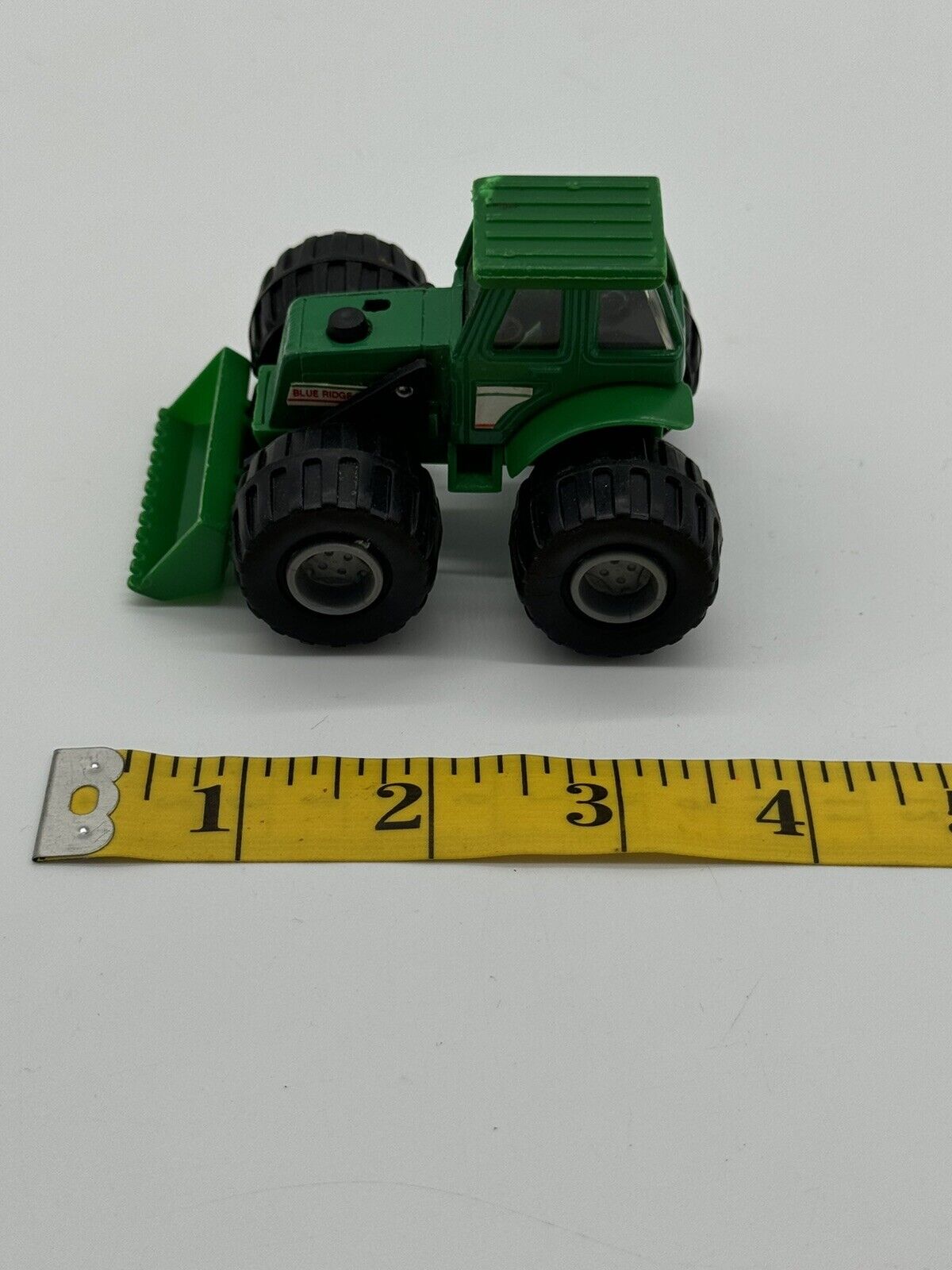 2003 Plastic Soma Mighty Wheels Blue Ridge Farm Green Tractor Toy 005