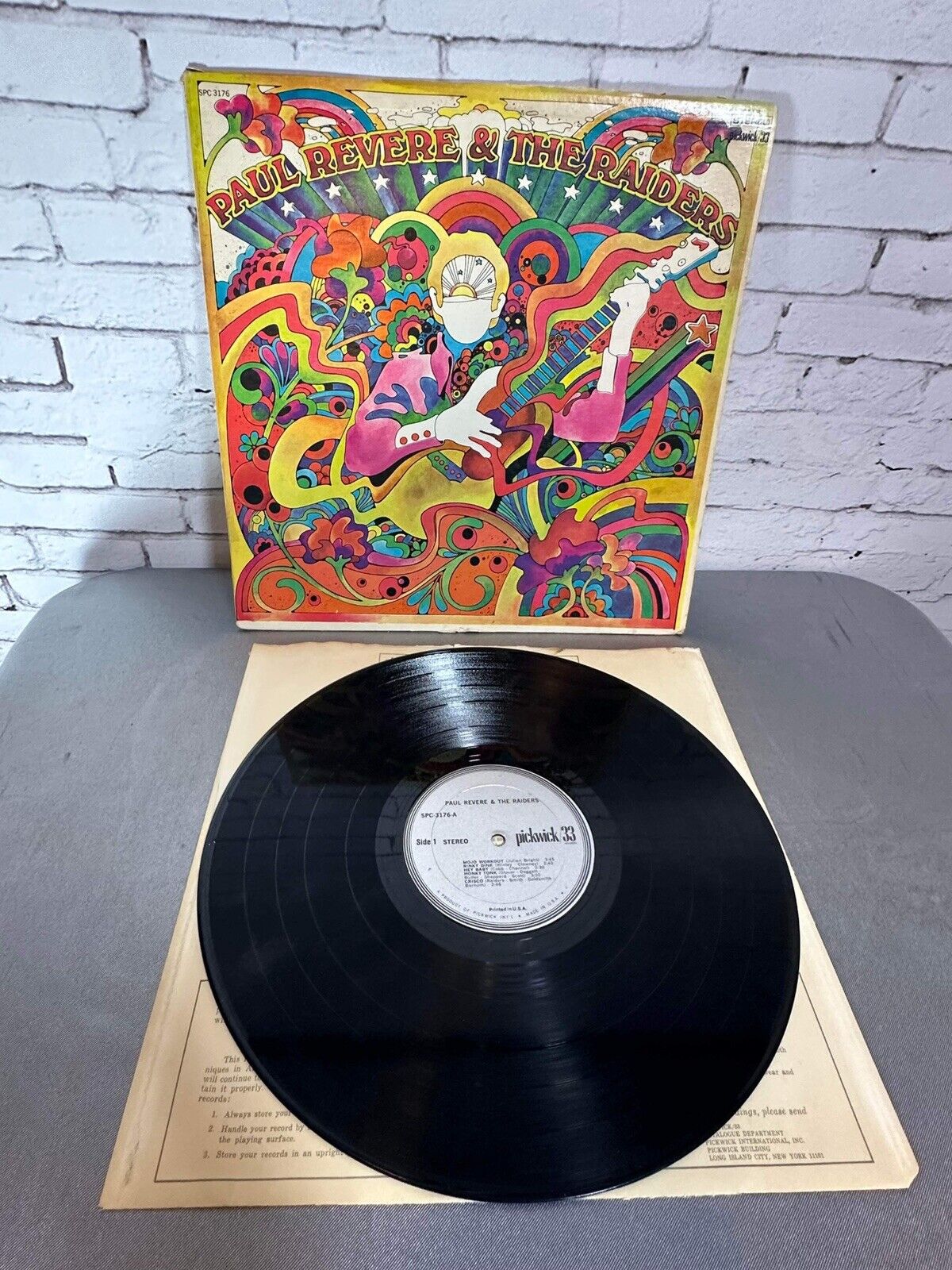 PAUL REVERE & THE RAIDERS LP Vinyl Record - Pickwick/33 SPC 3176