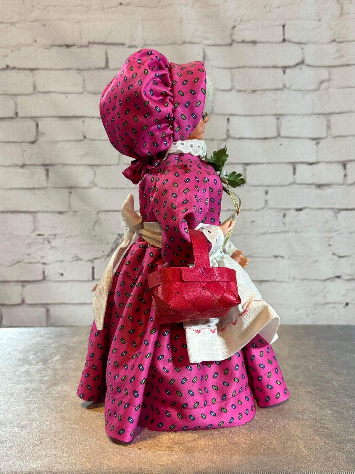 Vintage Granny Doll Hand Crafted SOAP DETERGENT BOTTLE Door Stop Lady TNO QCC