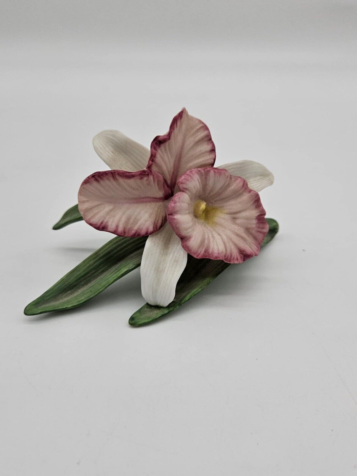 3 Vintage porcelain Homeco Hummingbird on Hibiscus Flower Figurines 1429