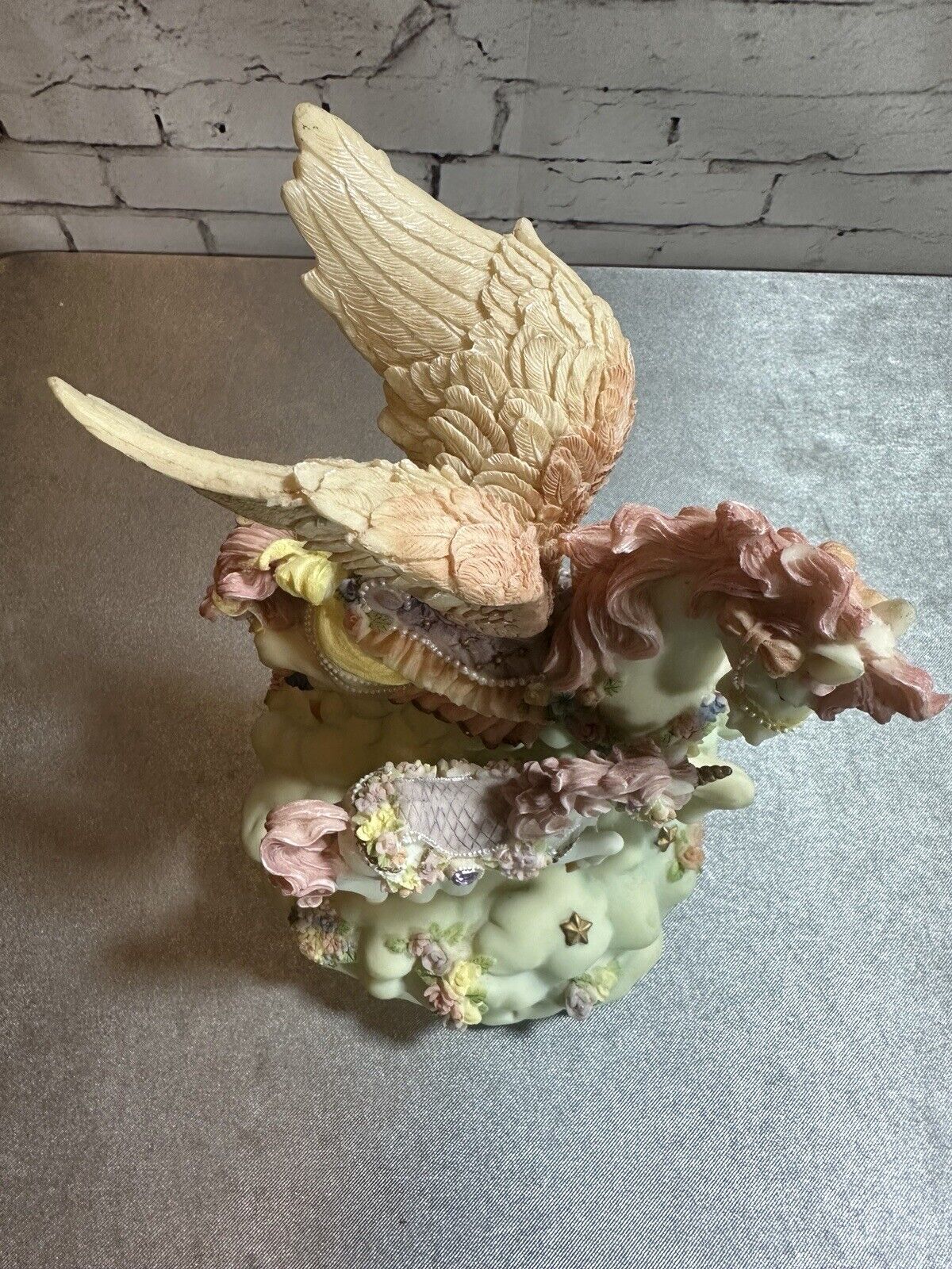 Pegasus and Foal Music Box Figurine Vintage VCFG
