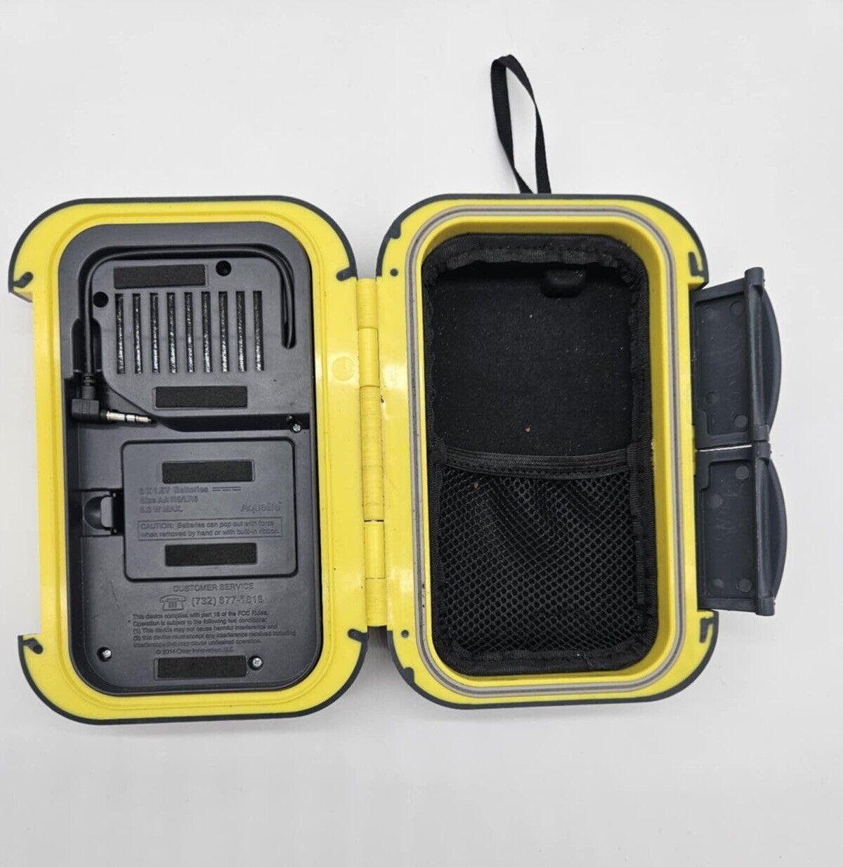 AquaLife Floating Waterproof Protective Speaker Phone Case Working Condition