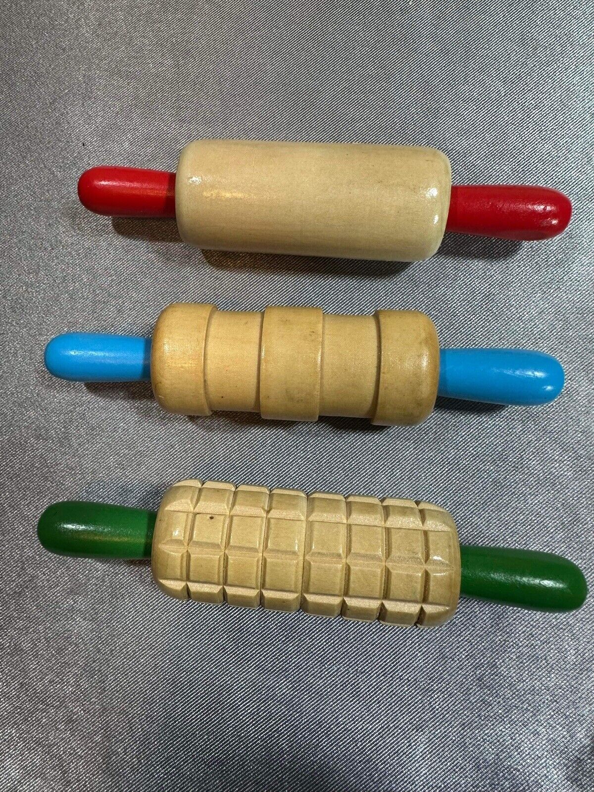 Melissa & Doug Modeling Dough Kit Shape Model and Mold Play Toy VTY