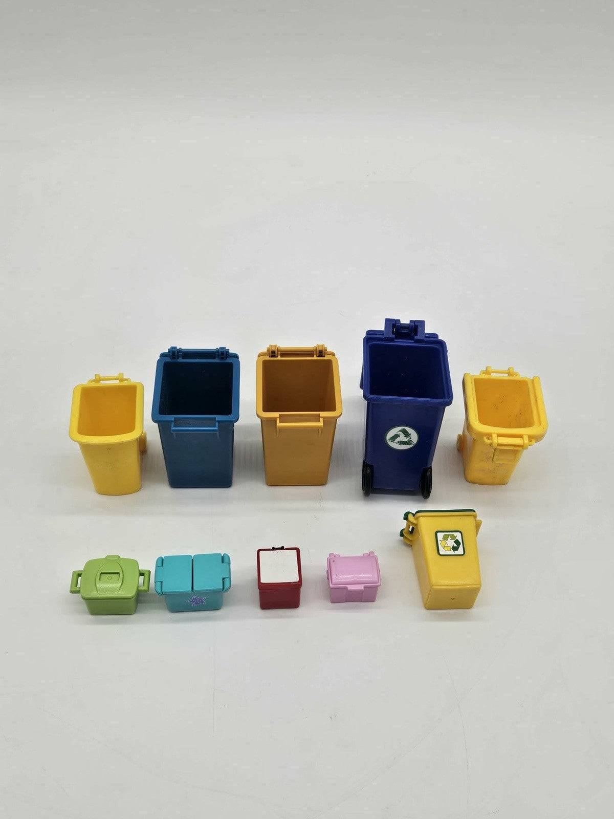 Miniature Dollhouse Trash & Recycling Bins Lot of 10 Assorted Colors
