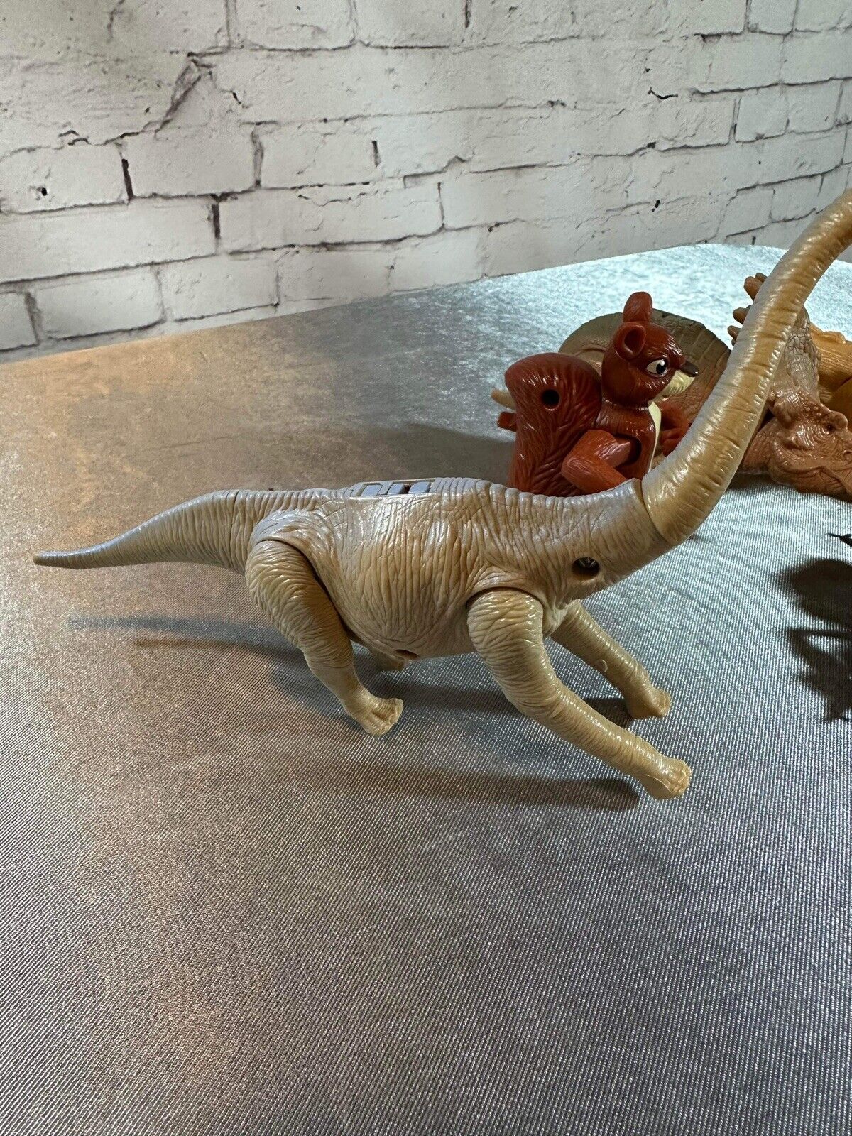 Lot Of Random Vintage Toy Animals, Dinosaurs, Bugs & Amphibians VTY