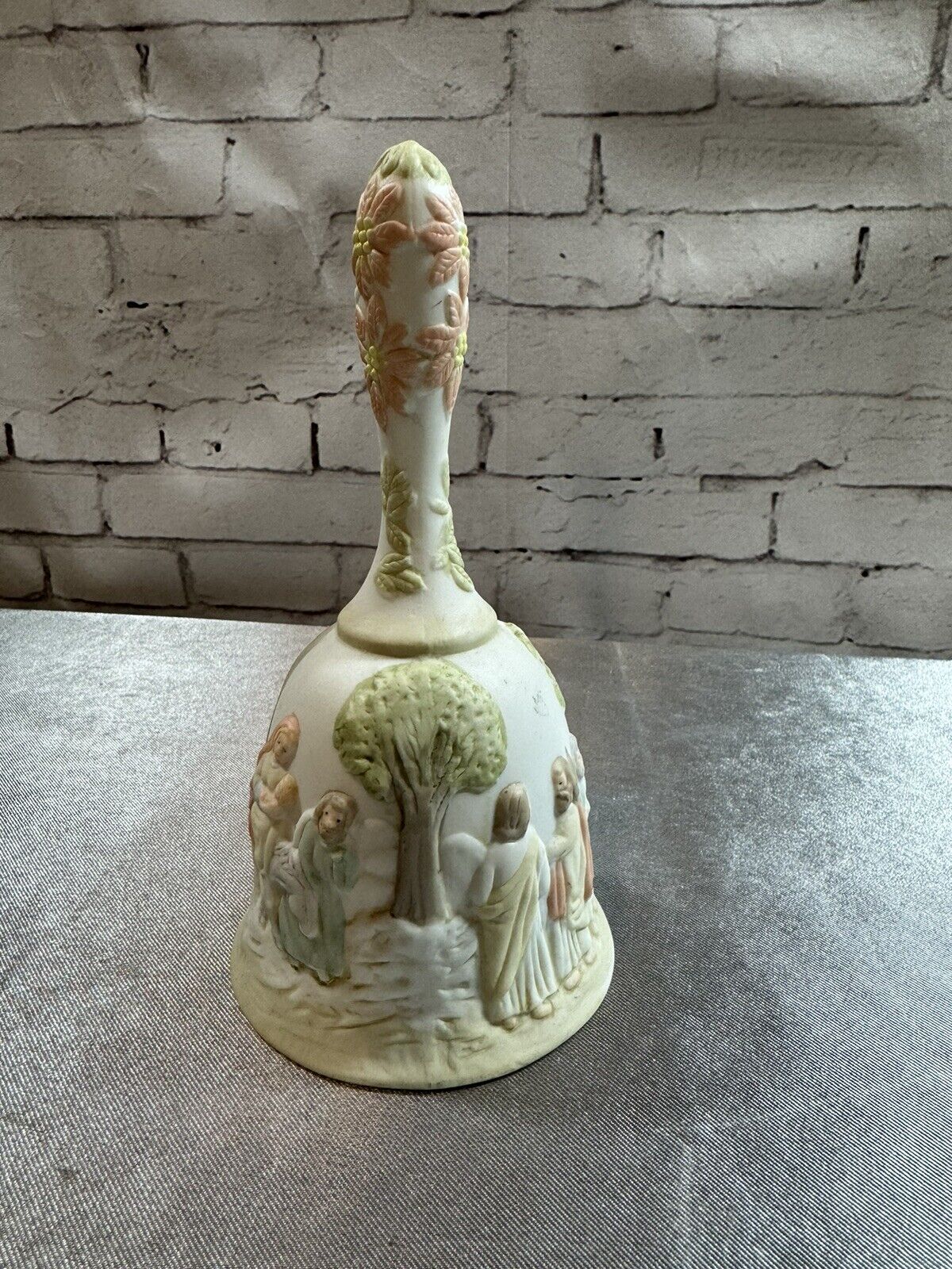 VTG Christopher Collection Holy Treasures Bell 1982 Nativity Lefton VFG